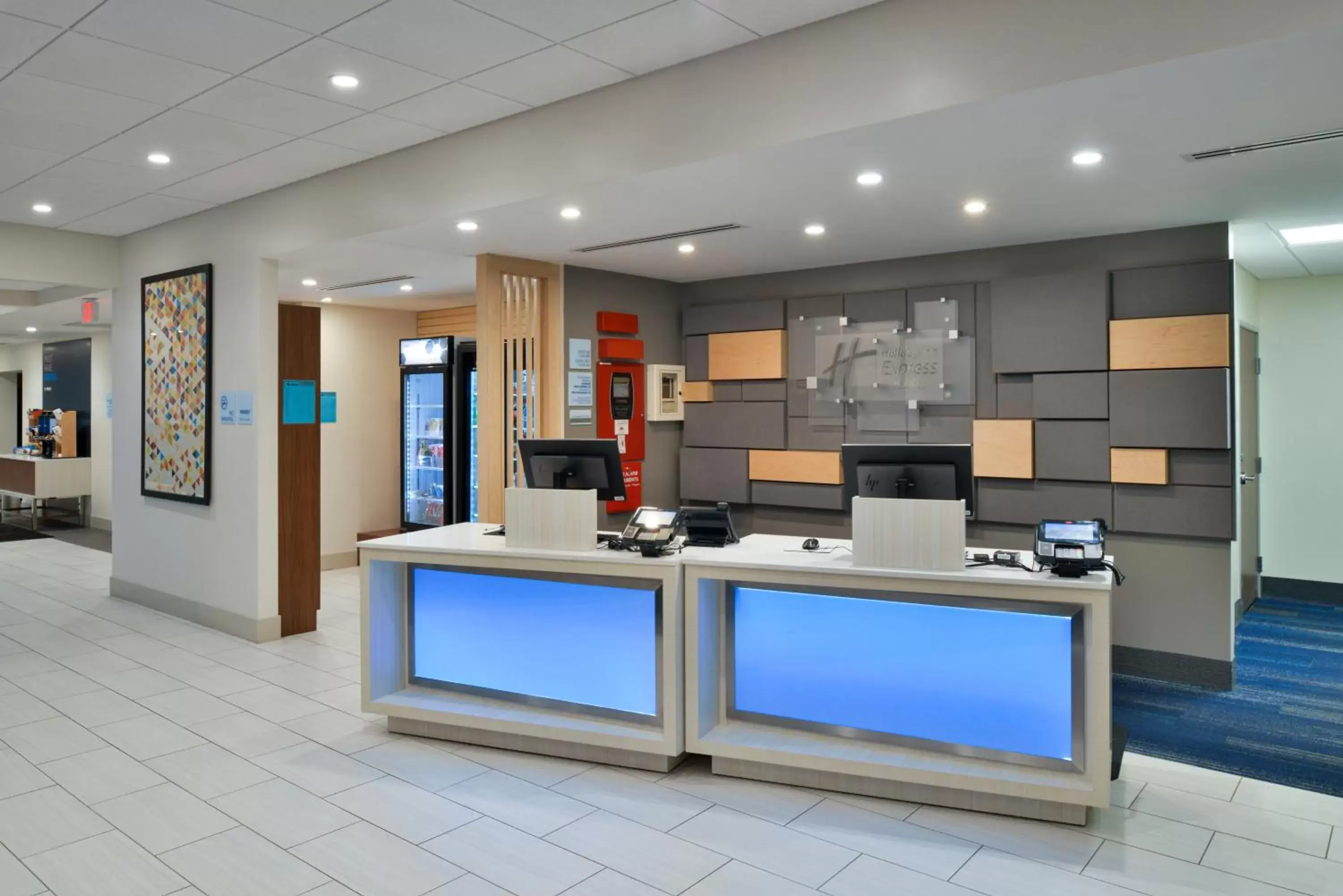 Lobby or reception, Lobby/Reception in Holiday Inn Express Orlando - South Park, an IHG Hotel