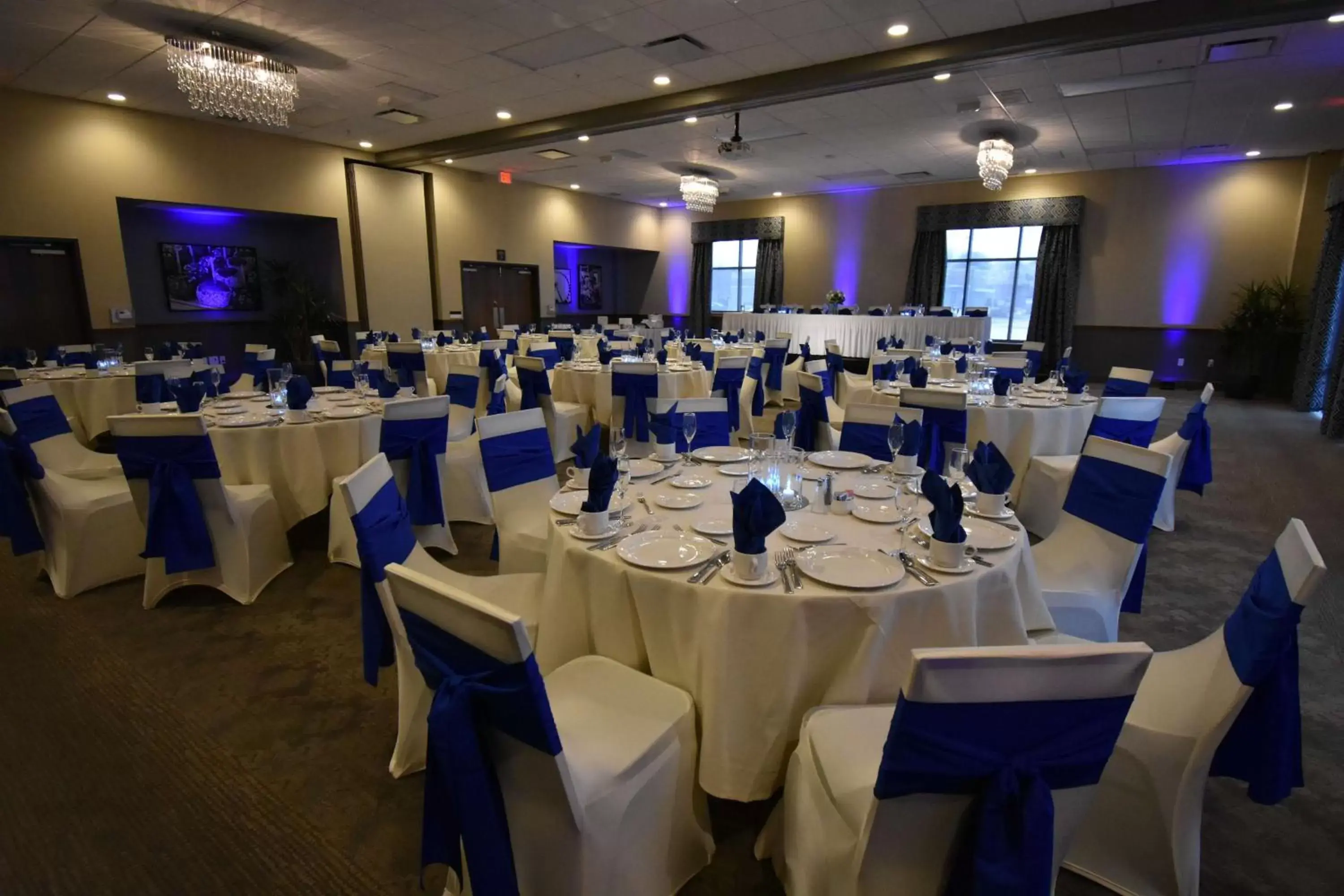 Meeting/conference room, Banquet Facilities in Hampton Inn & Suites Milwaukee West