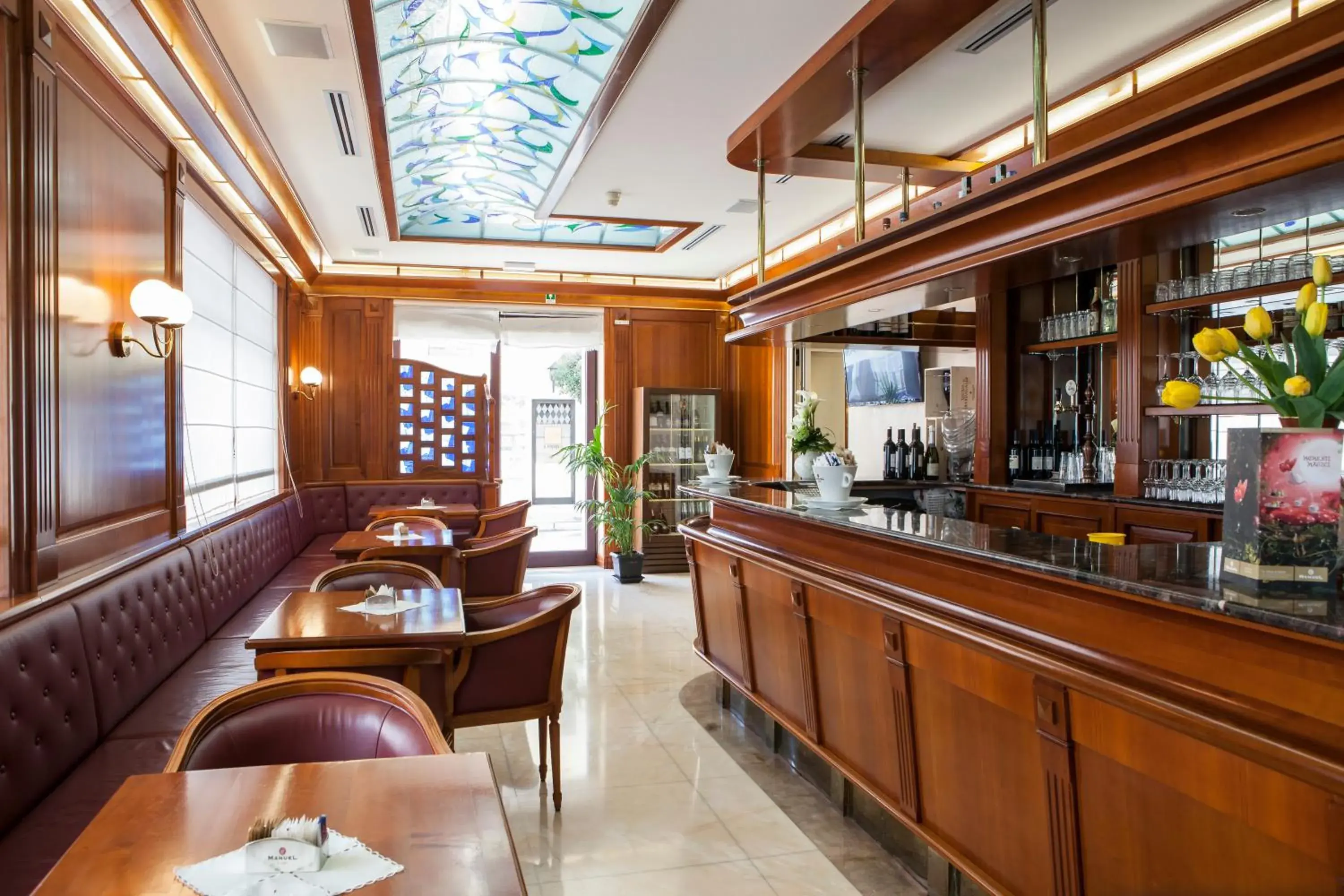 Restaurant/places to eat, Lounge/Bar in Hotel Villa Venezia