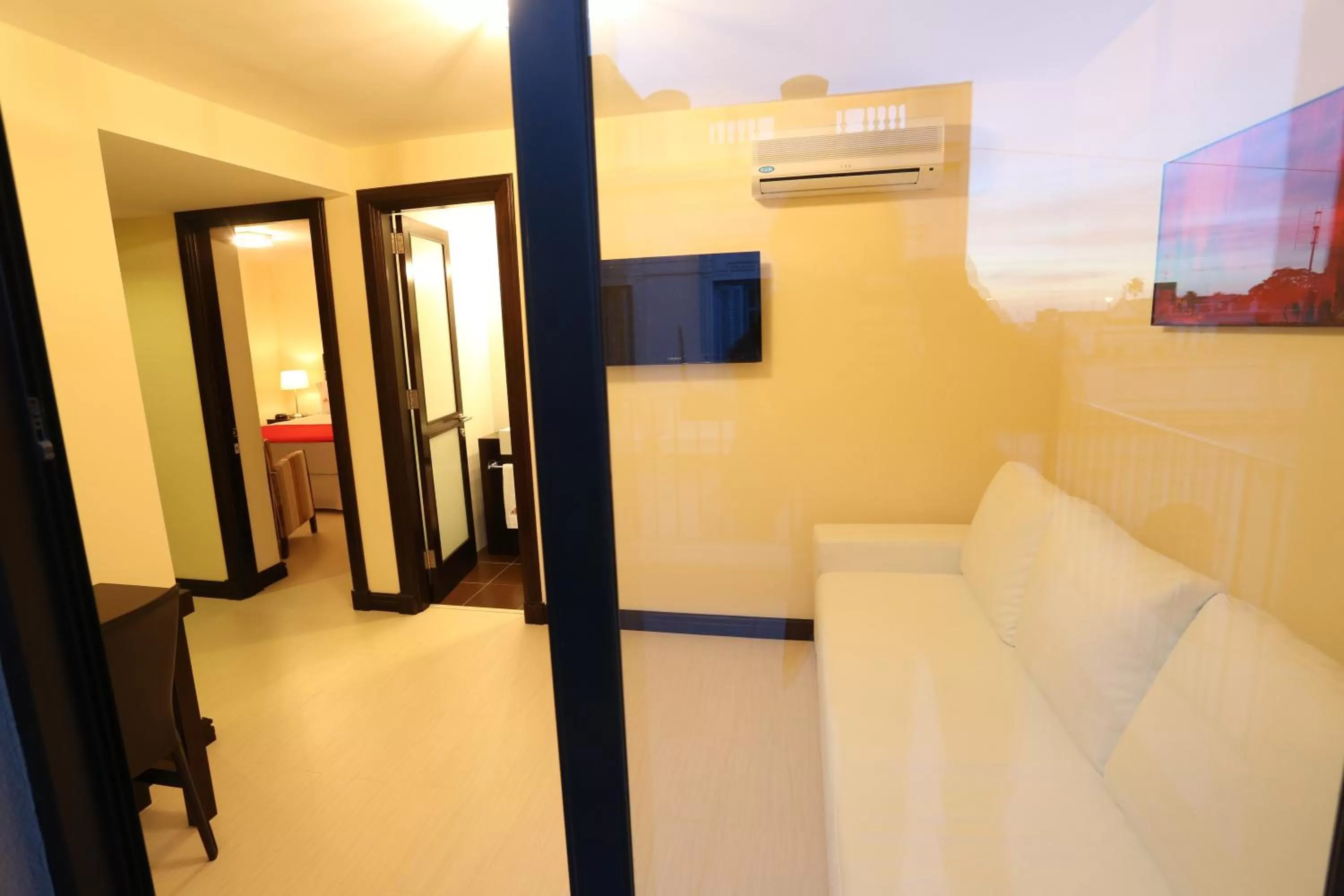 Bedroom, Bed in Puerto Mercado Hotel