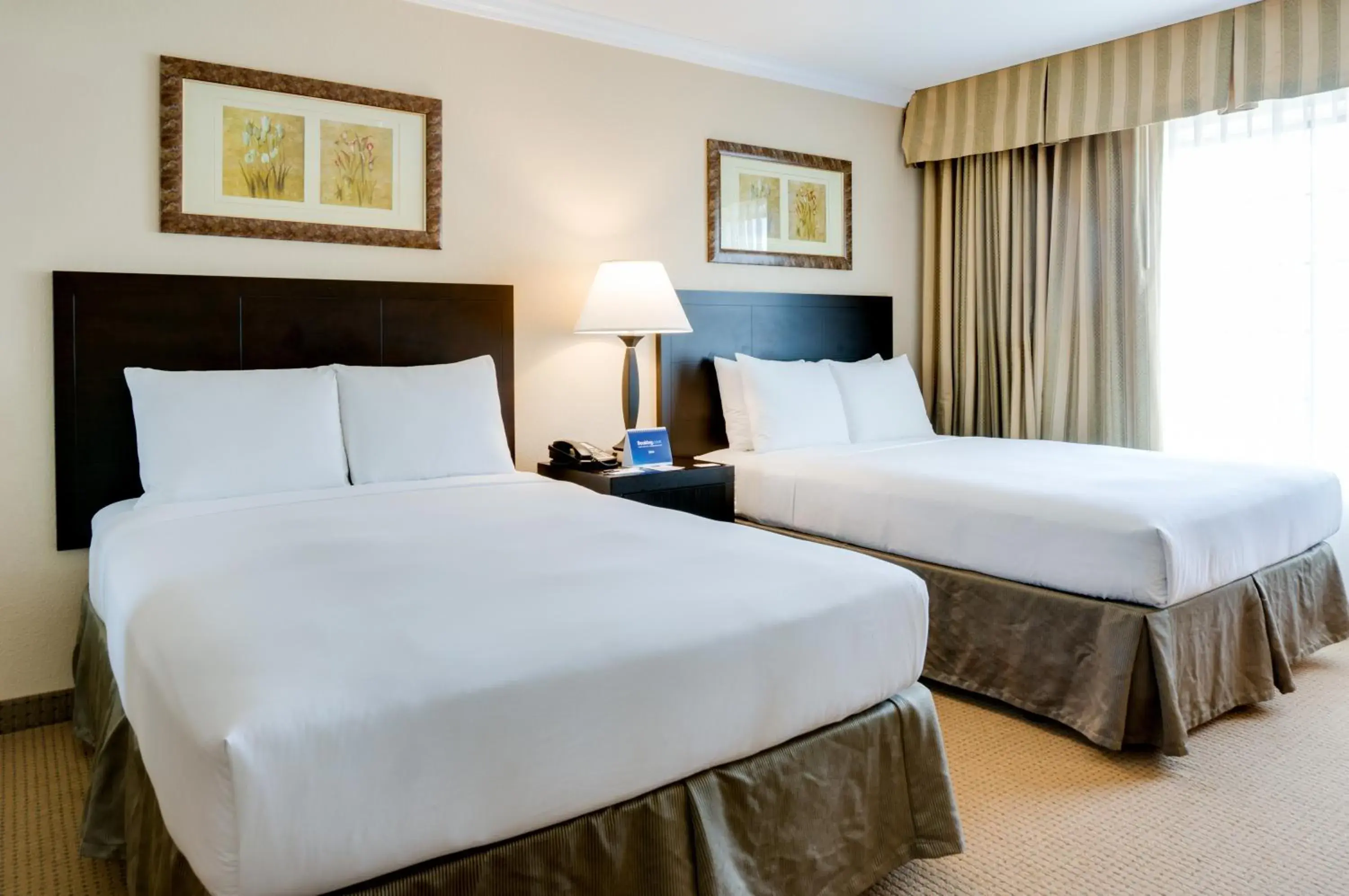 Bedroom, Bed in Buena Park Grand Hotel & Suites