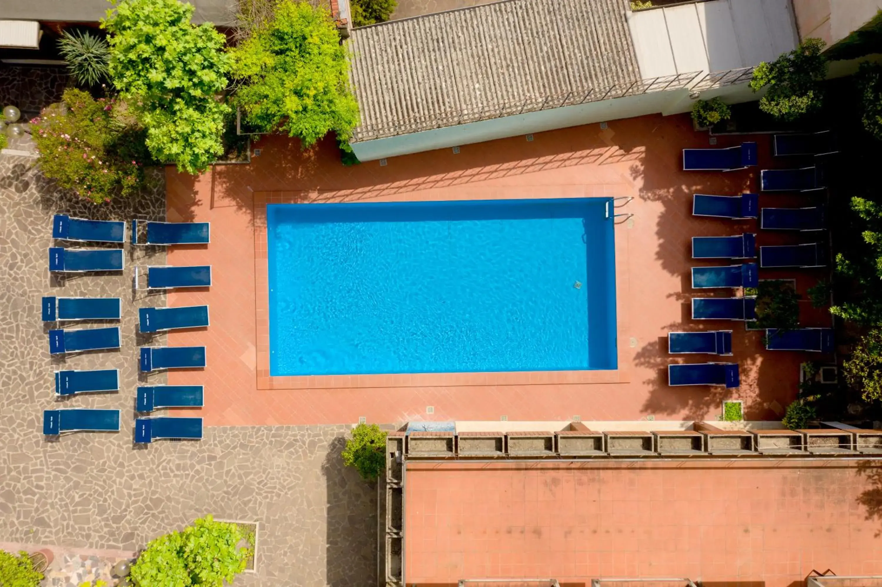 Bird's eye view, Pool View in Hotel Cappelli