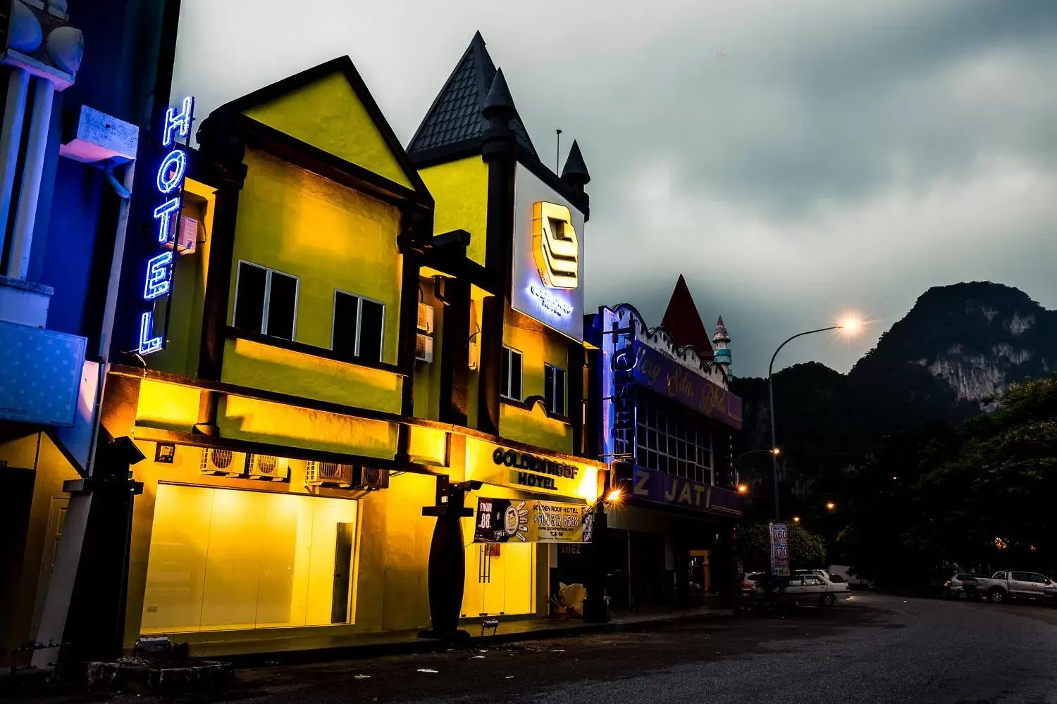 Facade/entrance, Property Building in Golden Roof Hotel Sunway Ipoh