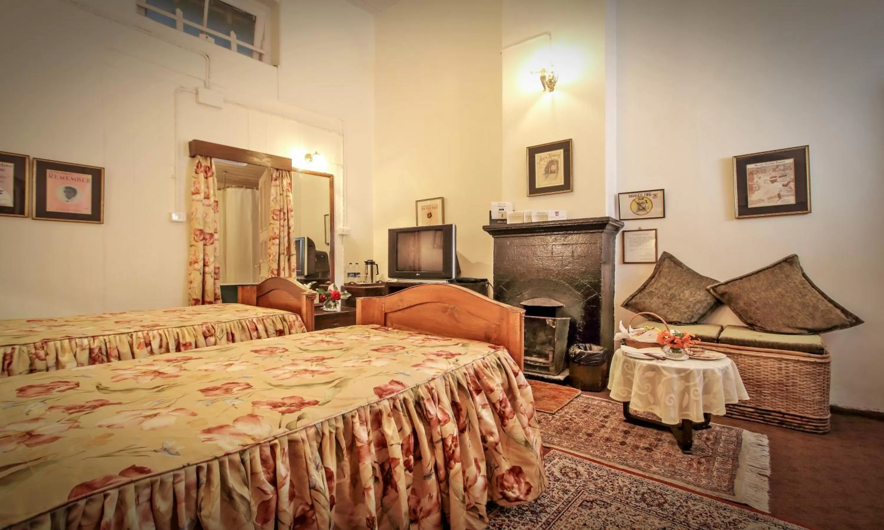 TV and multimedia in Windamere Hotel - A Colonial Heritage