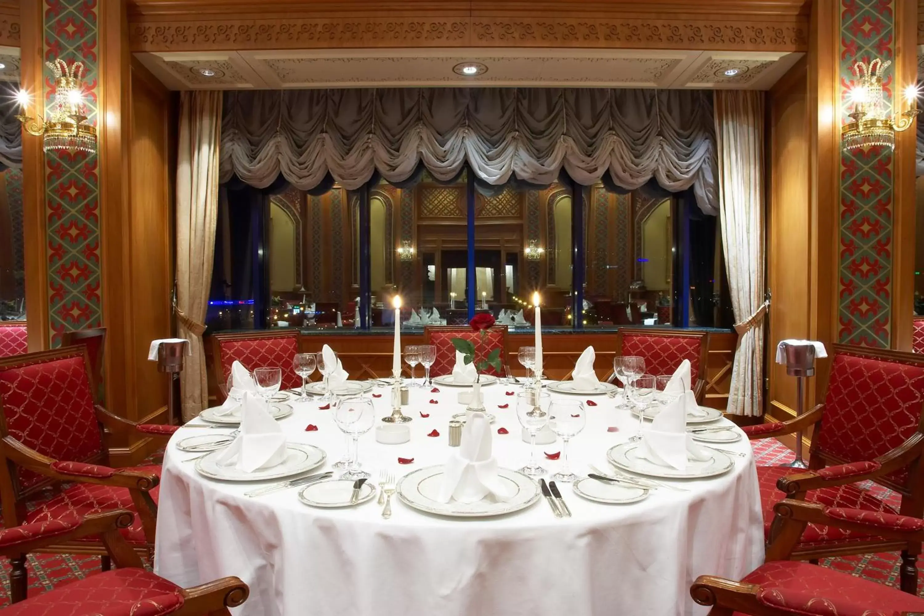 Restaurant/places to eat, Banquet Facilities in InterContinental Almaty, an IHG Hotel