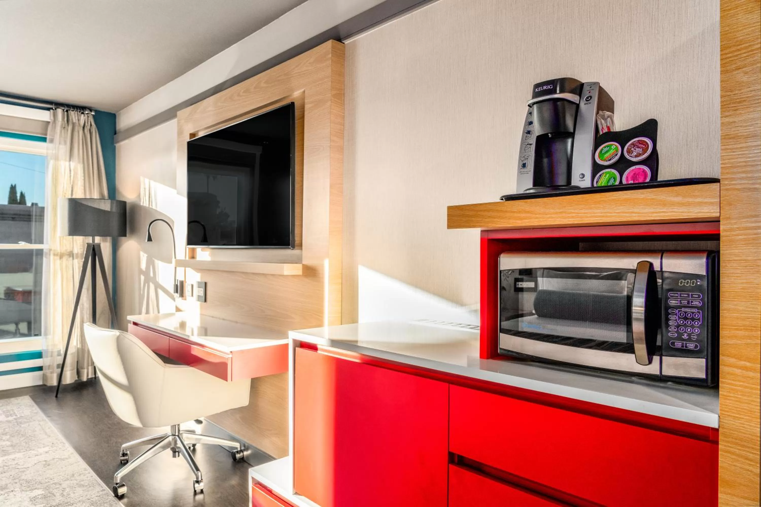 TV and multimedia in Century Park Hotel LA