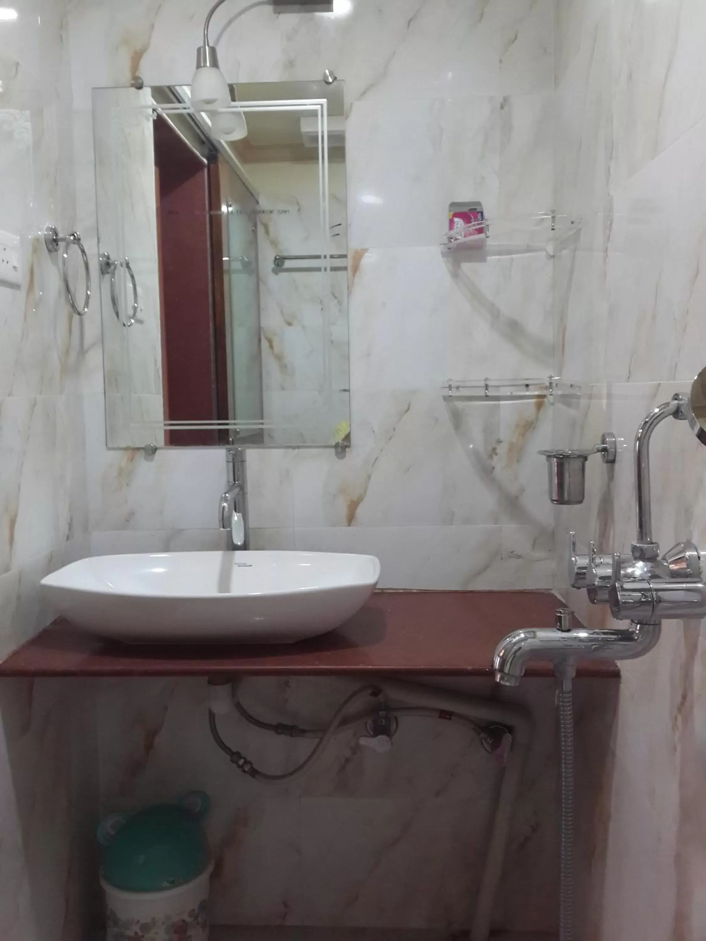 Bathroom in Hotel Temple On Ganges