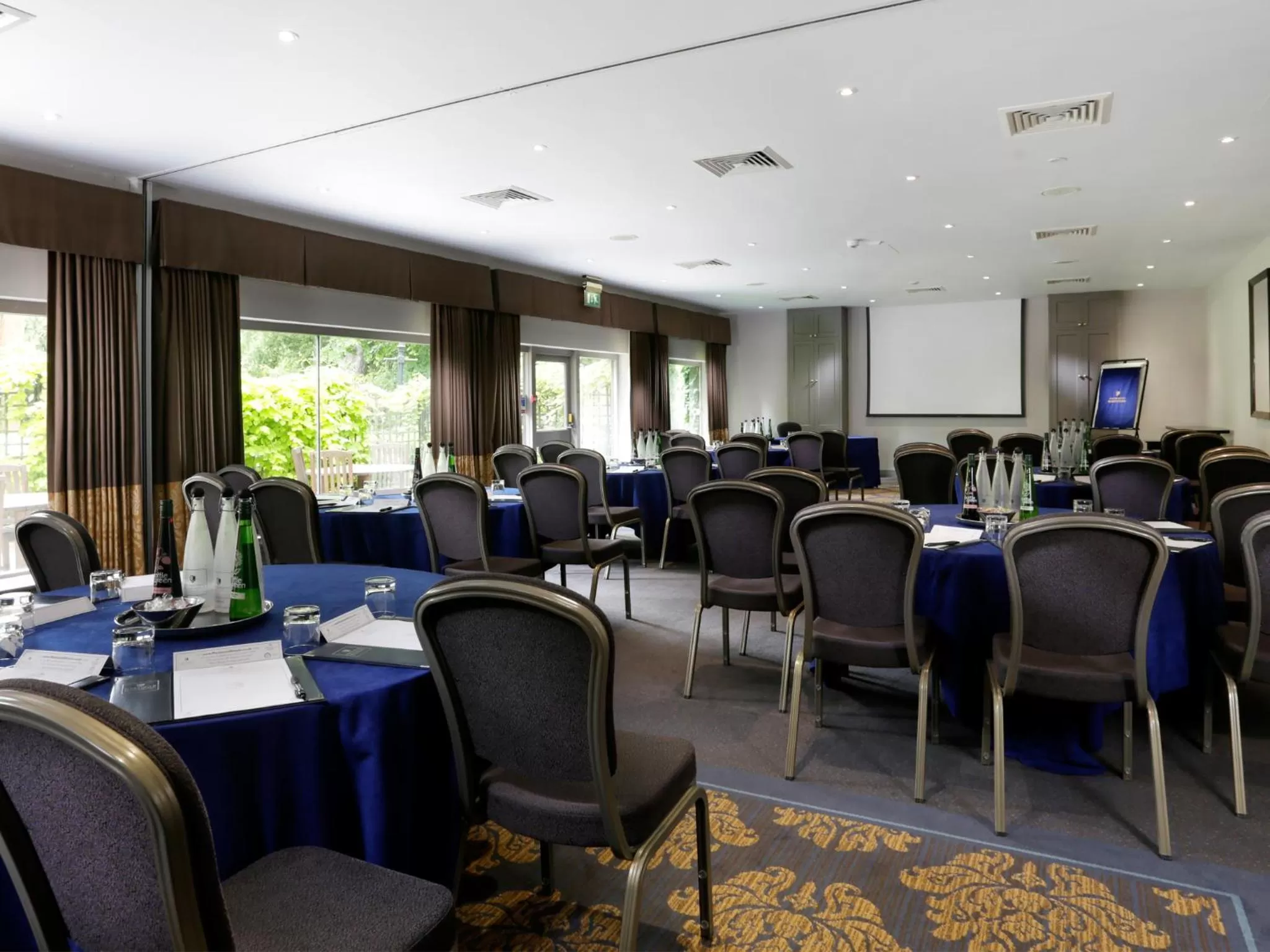 Business facilities in Macdonald Berystede Hotel & Spa