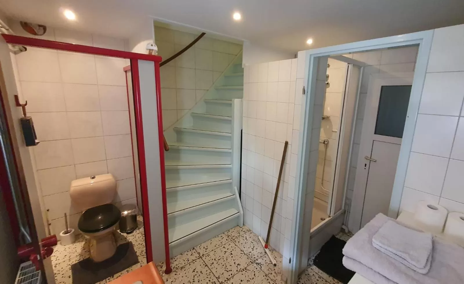 Toilet, Bathroom in Hotel Restaurant Roerdinkhof