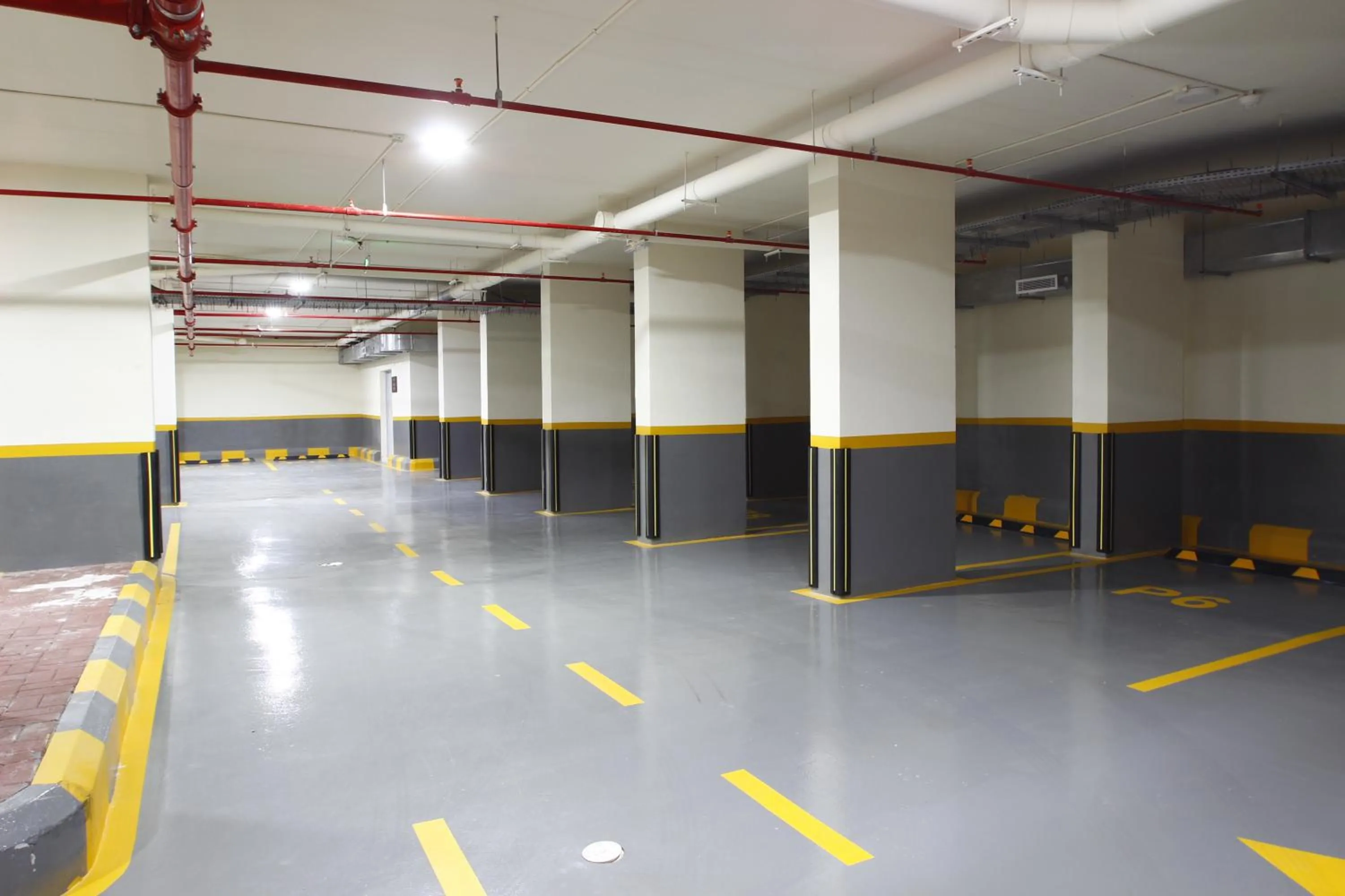 Parking in Diwan Residence Hotel- Alsalamah