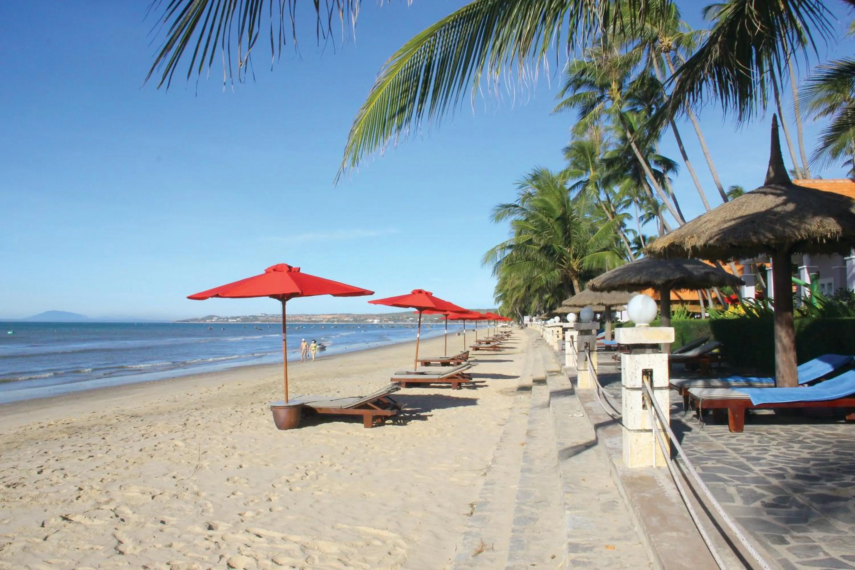 Beach in Muine Century Beach Resort & Spa