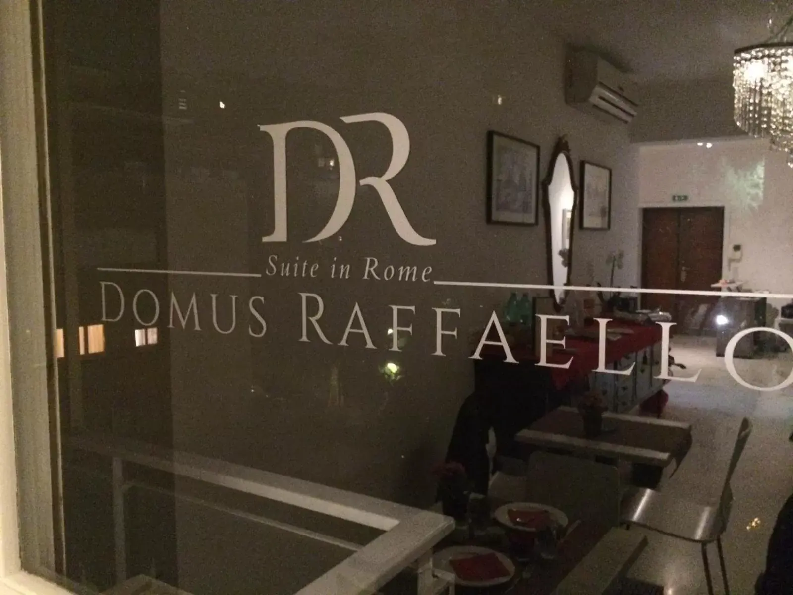 Communal lounge/ TV room in Domus Raffaello