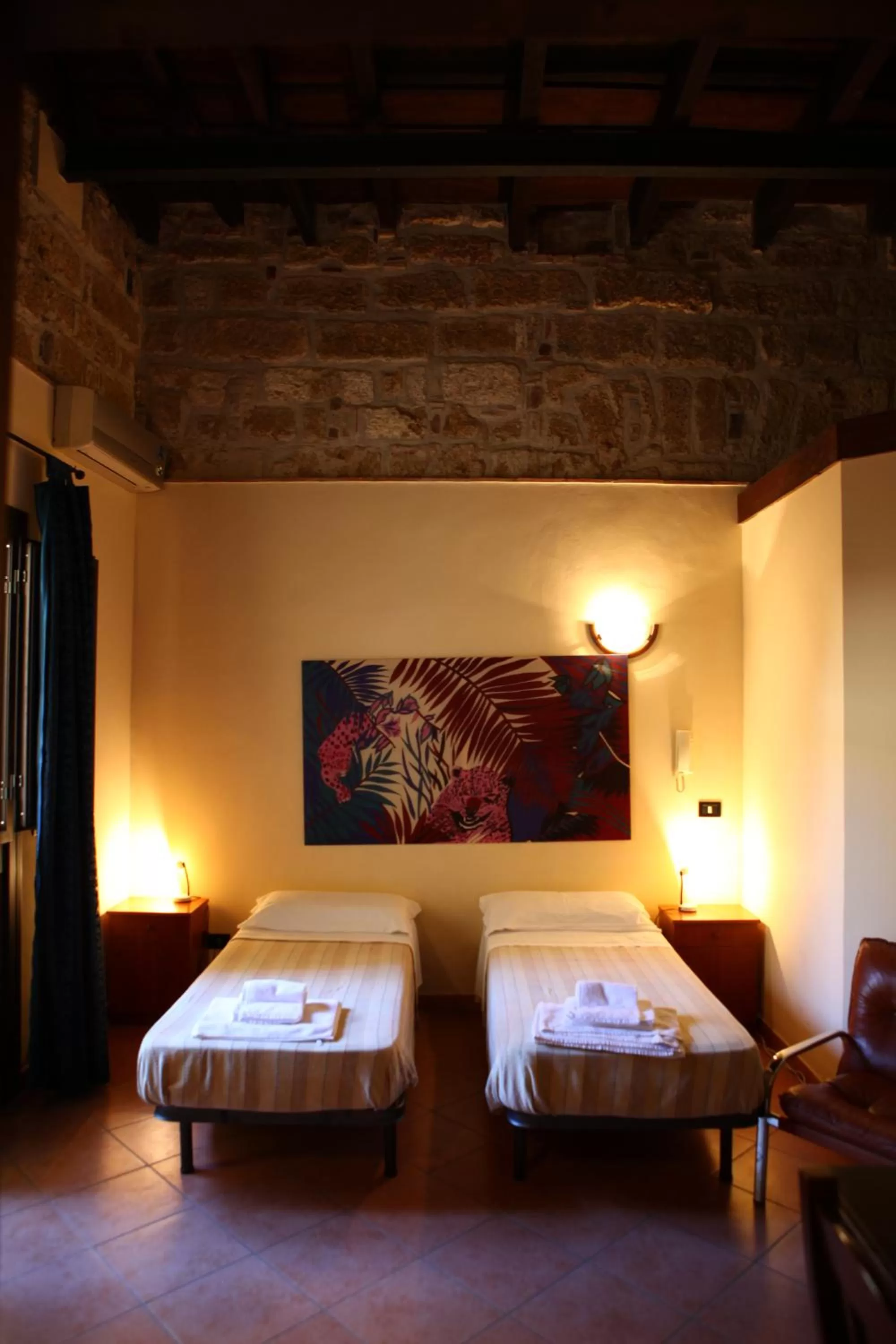 Bedroom, Bed in Art Lincoln