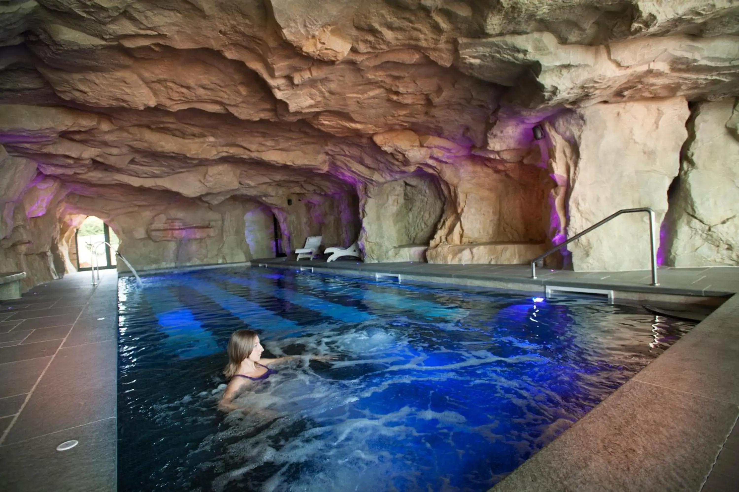 Swimming Pool in Castello di Guarene