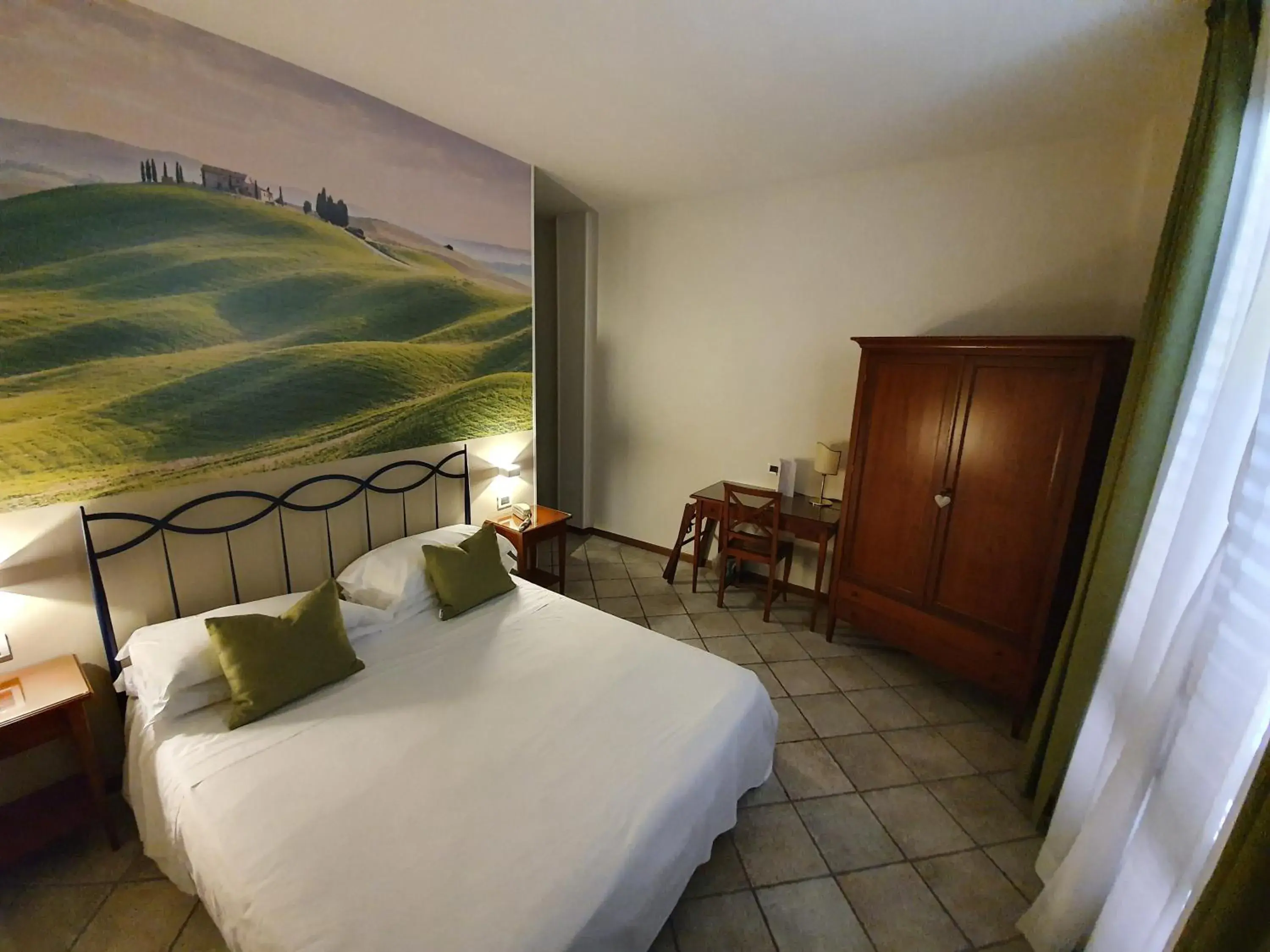 Bed in Hotel Le Colline