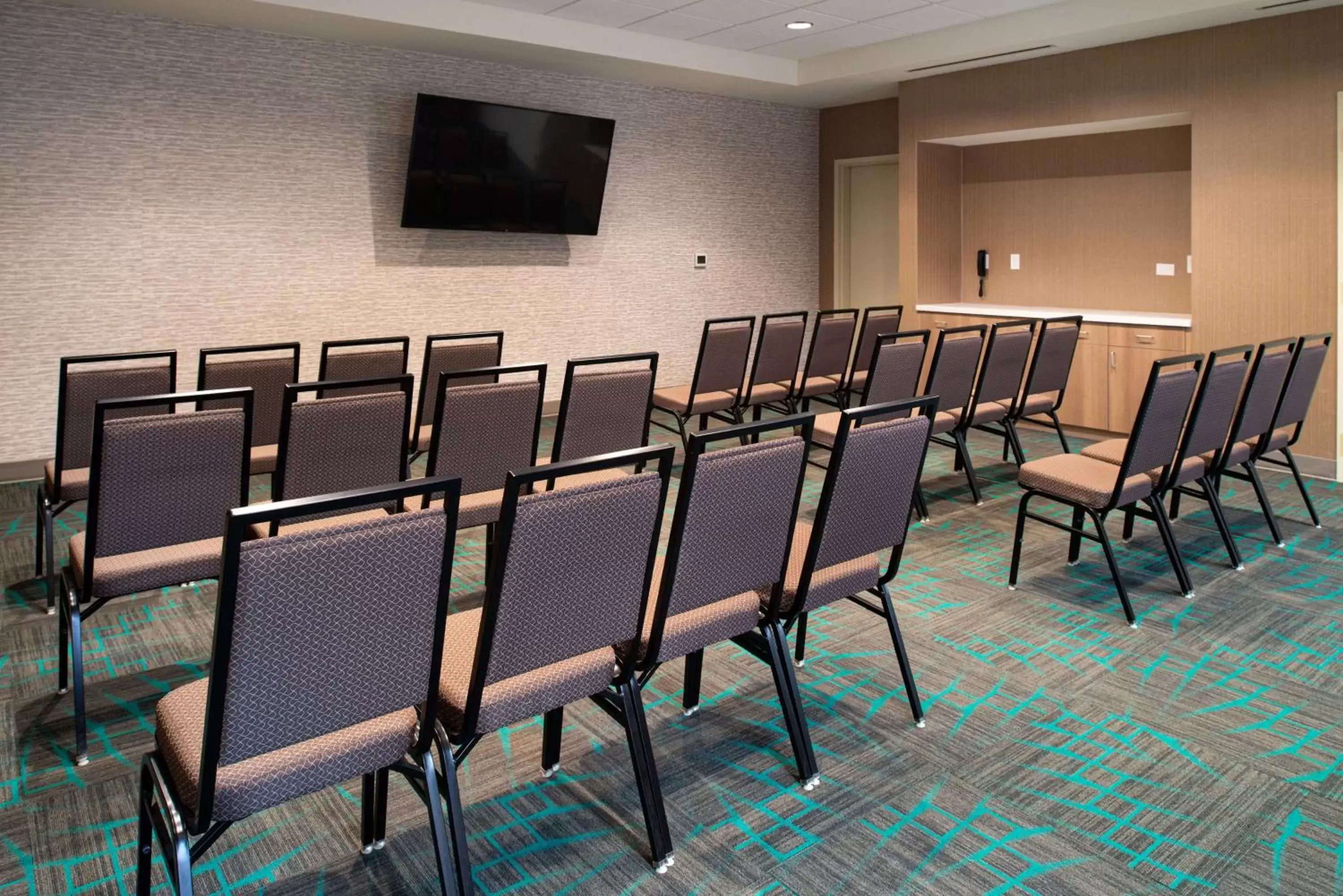 Meeting/conference room in Home2 Suites By Hilton Charlotte Mooresville, Nc
