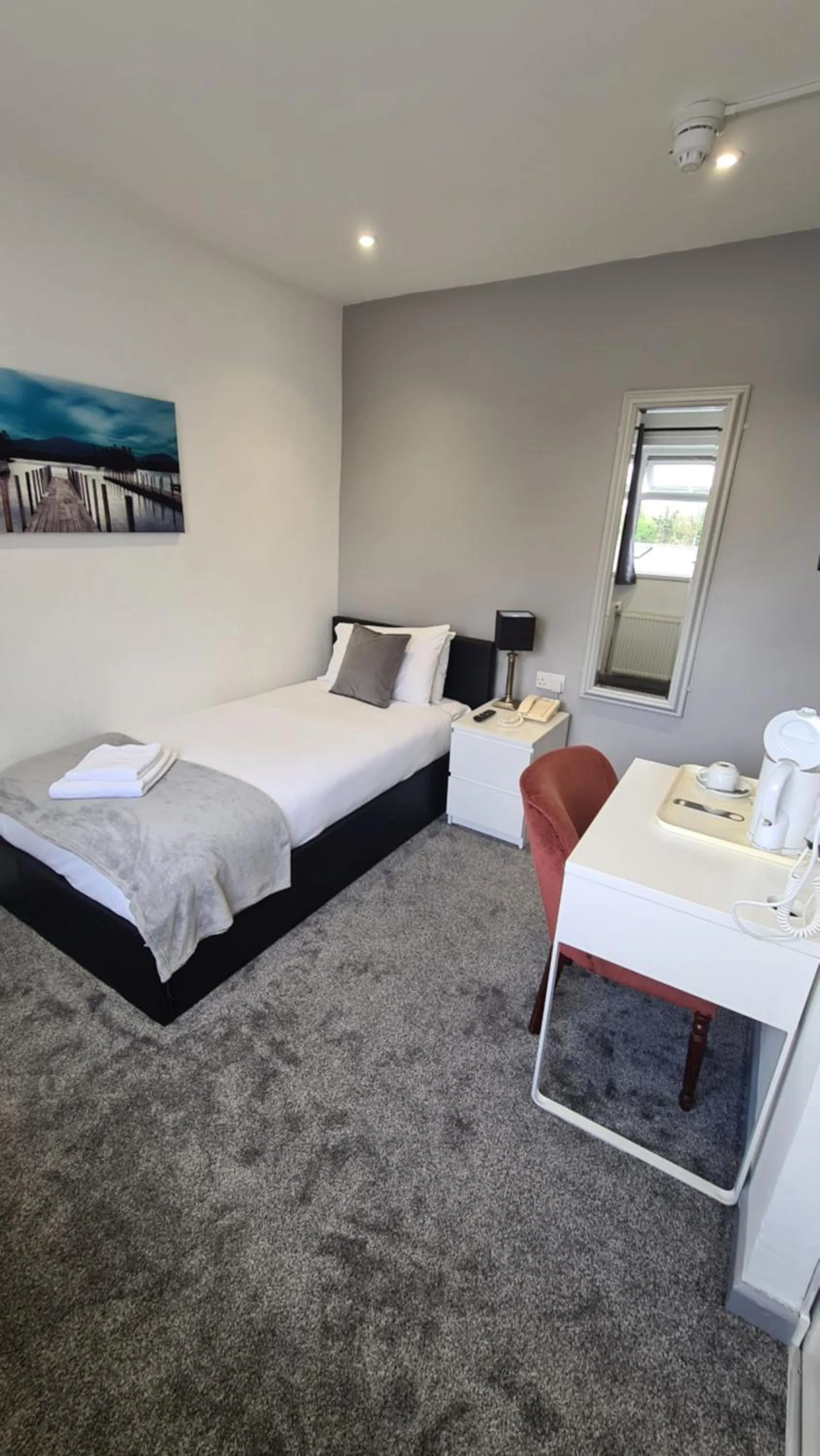 Bed in Y Gwynedd Inn