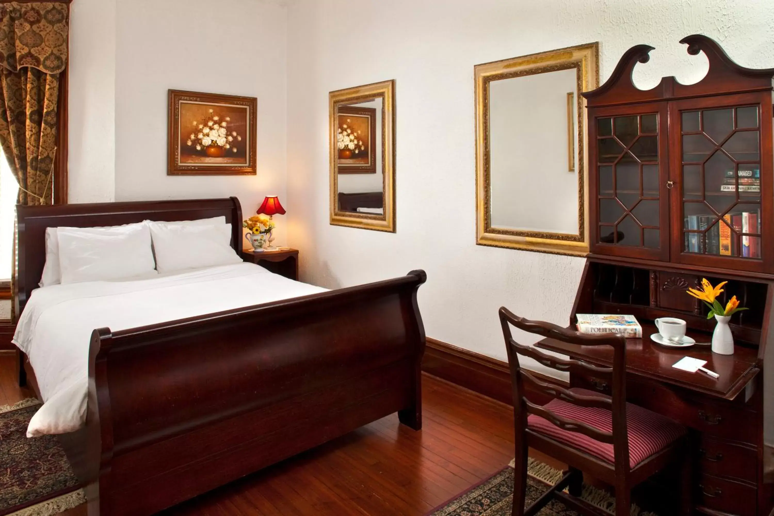 Bed in American Guest House, a Washington DC Bed and Breakfast Bed in American Guest House, a Washington DC Bed and Breakfast