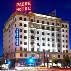 Facade/entrance in Padre Hotel