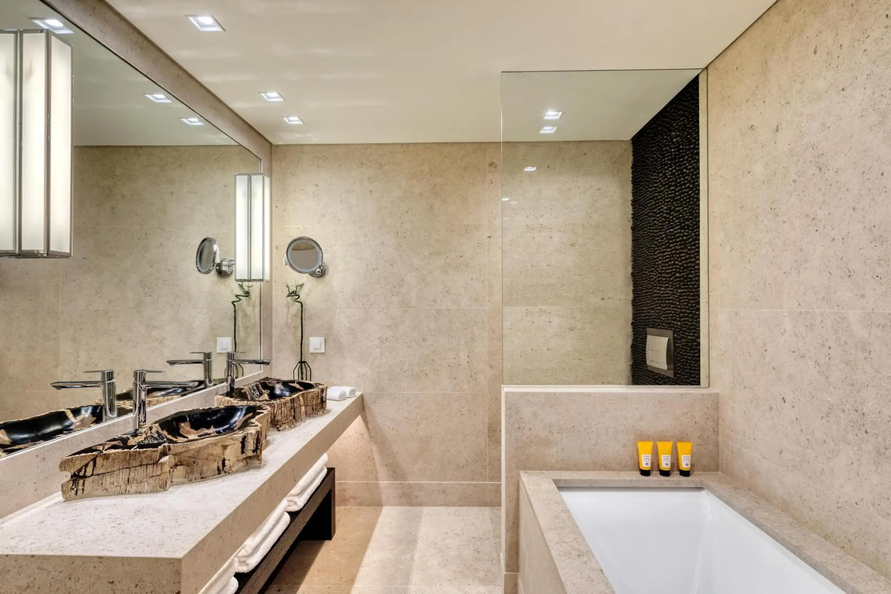 Bedroom, Kitchen/Kitchenette in Santa Marina, a Luxury Collection Resort, Mykonos