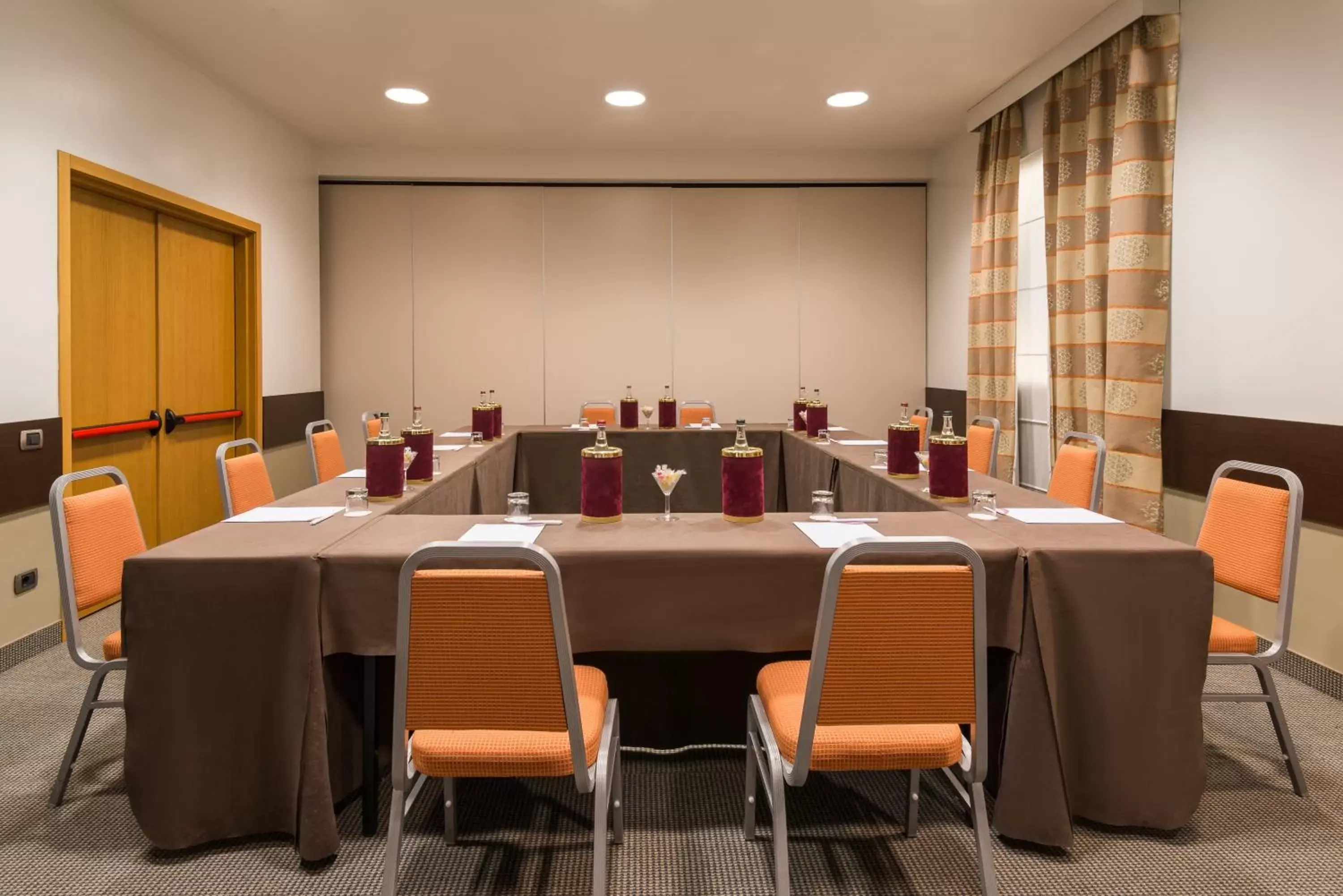 Meeting/conference room in Crowne Plaza Milan Malpensa Airport, an IHG Hotel