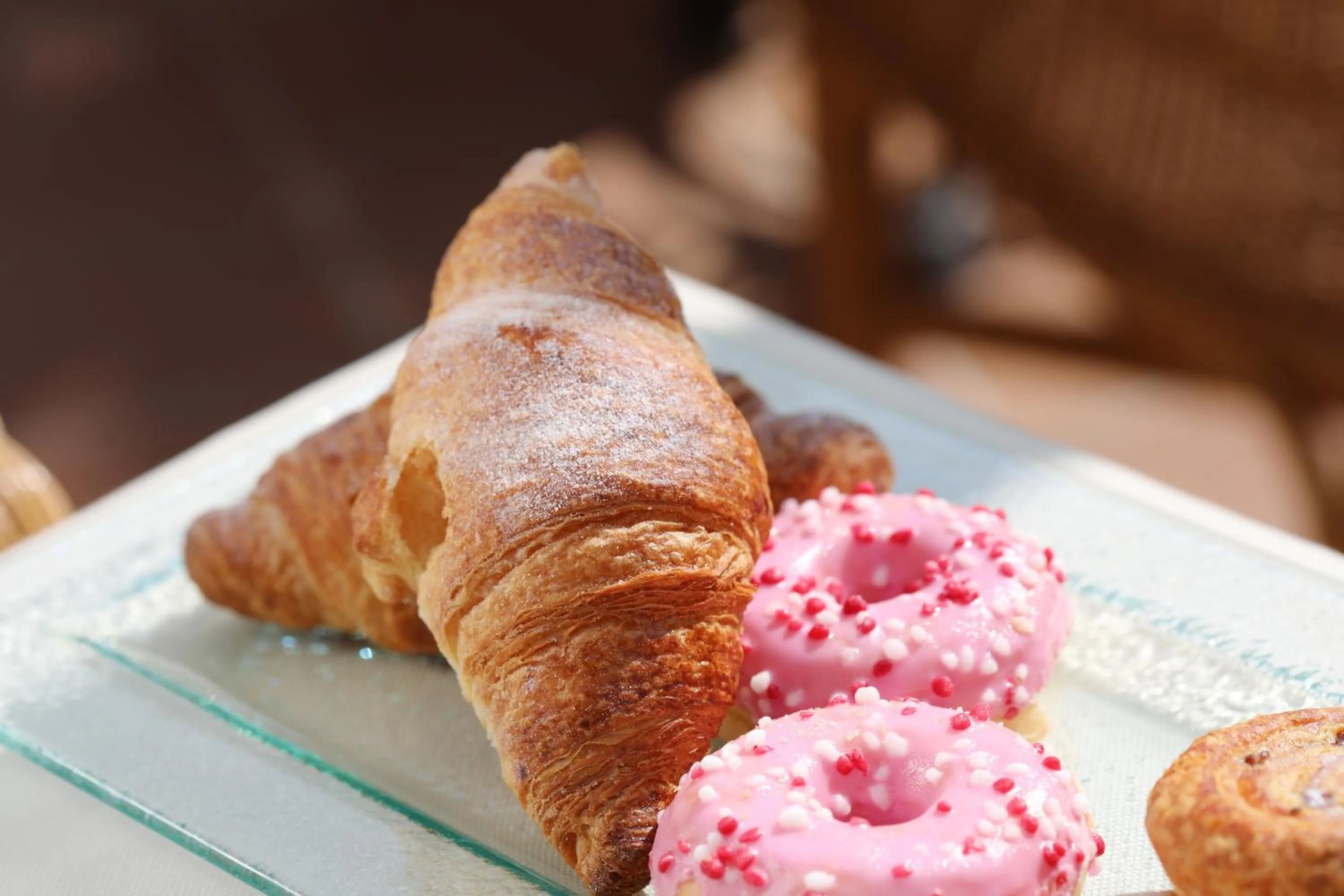 Food and drinks in Mon Port Hotel & Spa