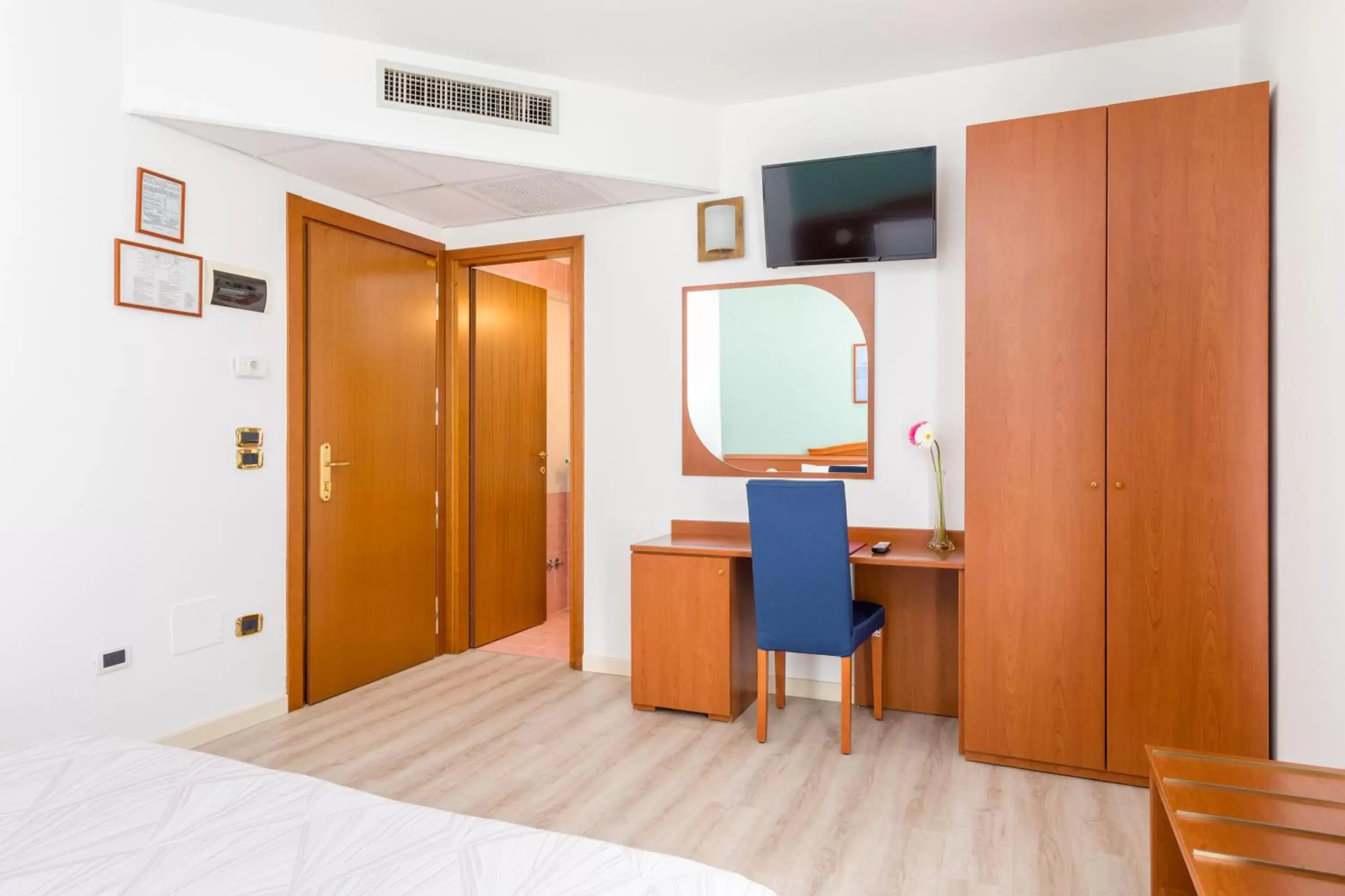 Photo of the whole room, Bed in Hotel Palladio Photo of the whole room, Bed in Hotel Palladio