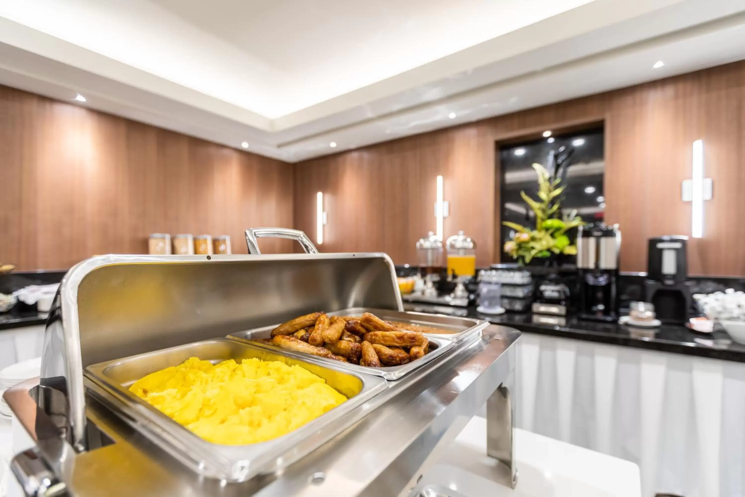 Continental breakfast, Food in Hôtel WelcomInns