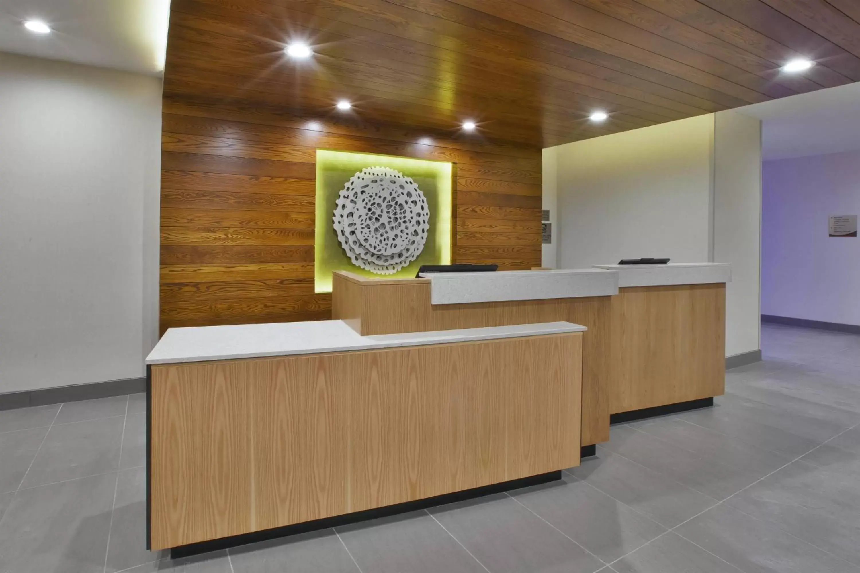 Lobby or reception, Lobby/Reception in Fairfield Inn & Suites by Marriott Flint Grand Blanc