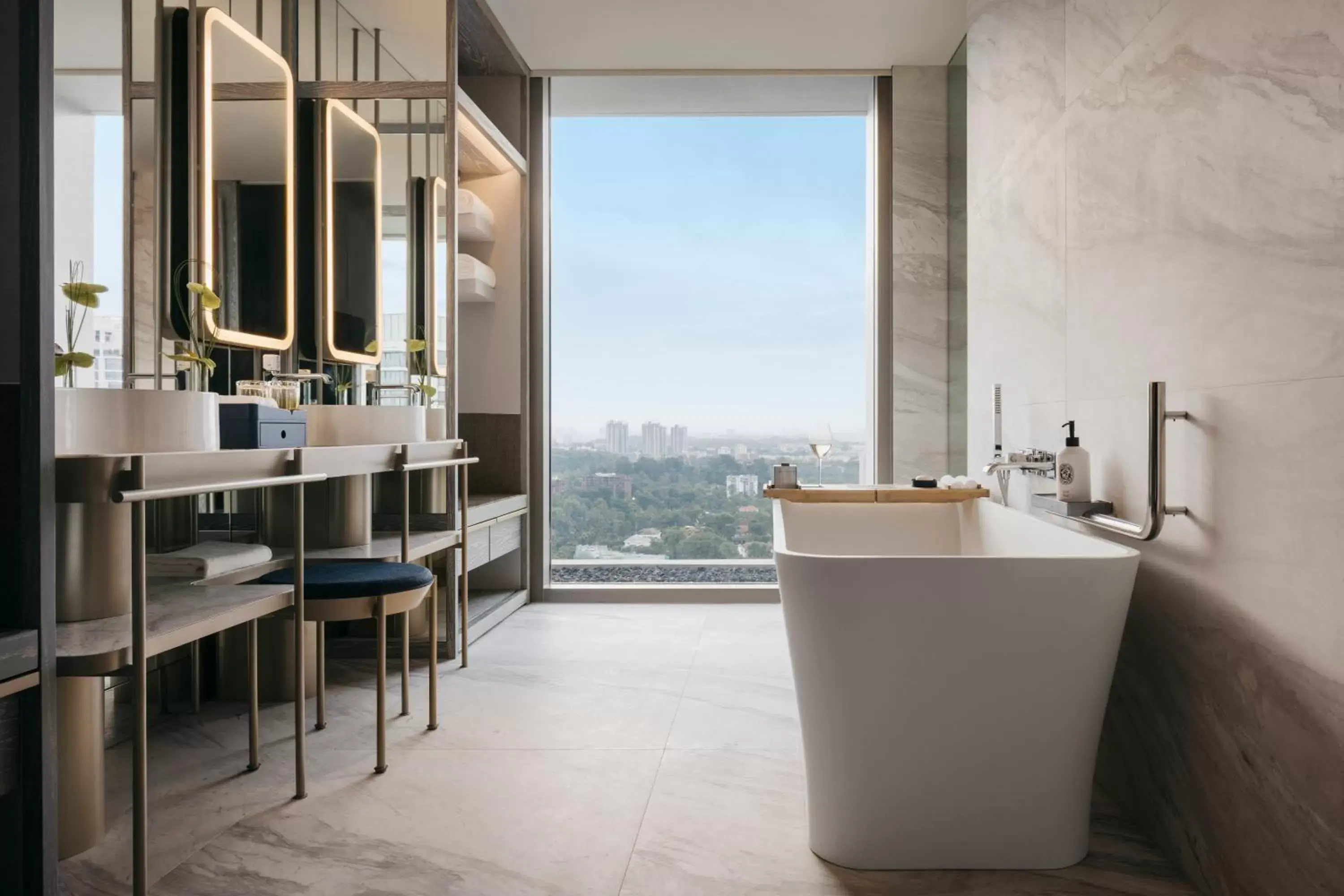 Bathroom in Pan Pacific Orchard Bathroom in Pan Pacific Orchard