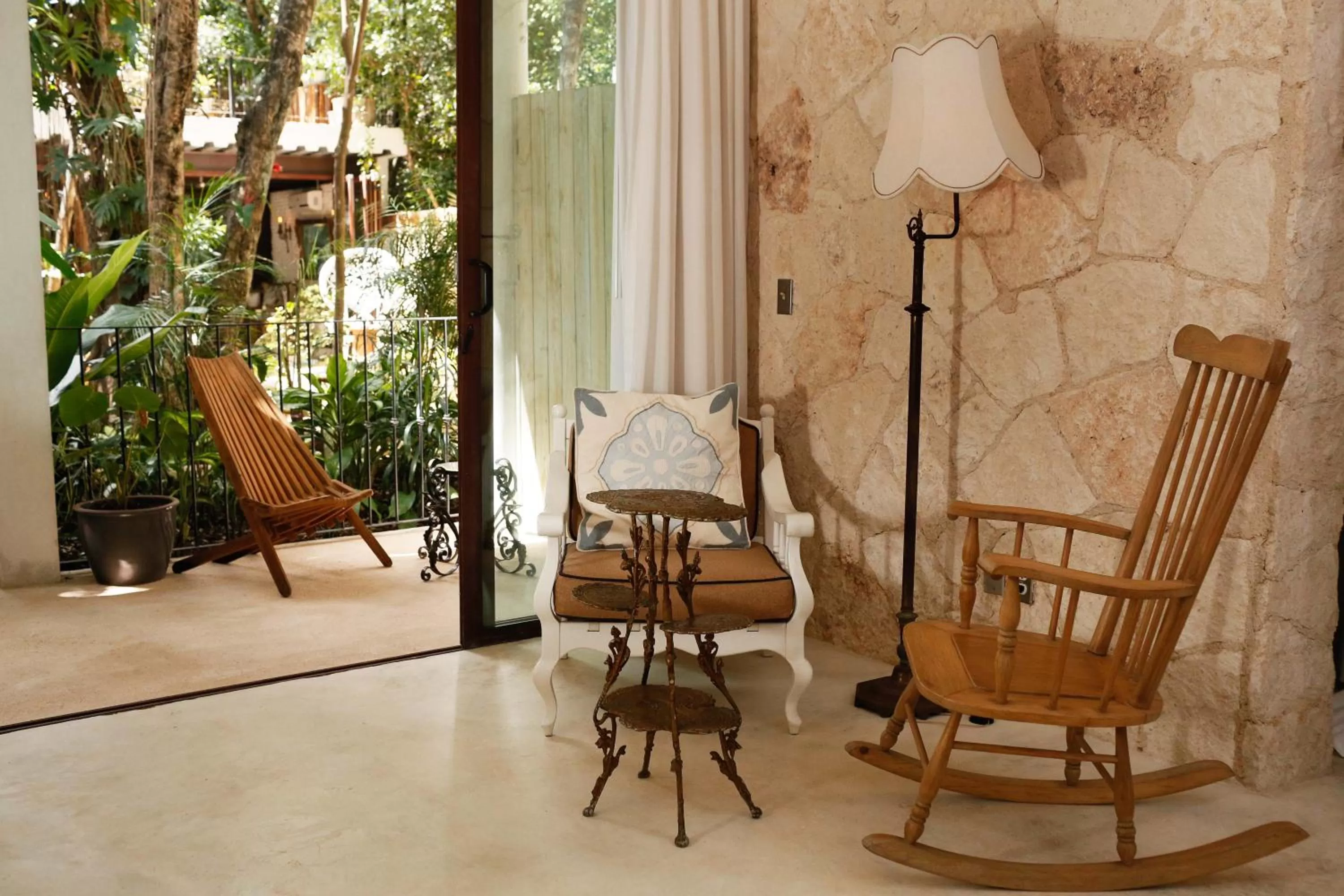 Seating area in Hotel La Semilla a Member of Design Hotels