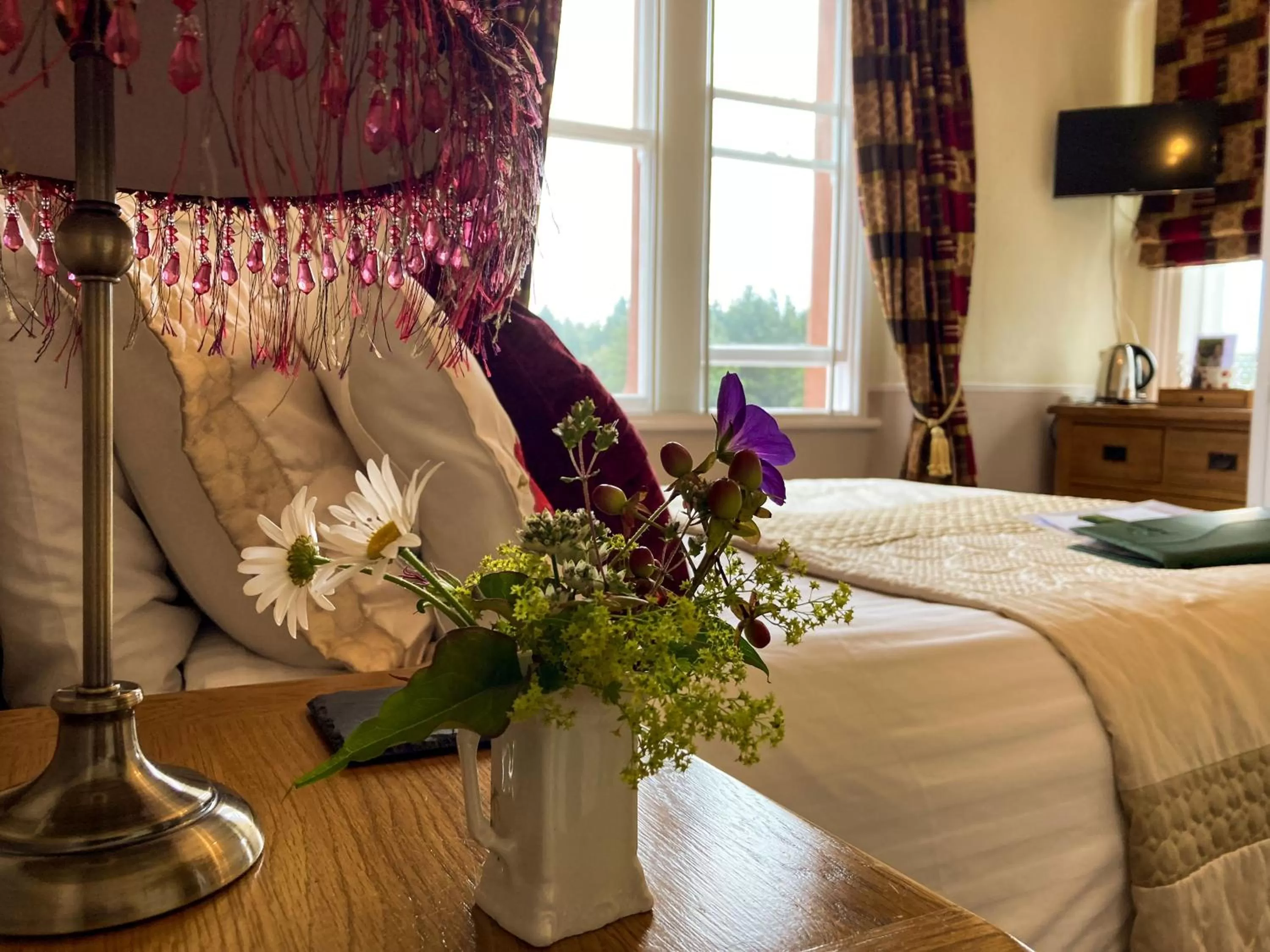 Bed in Maple Bank Country Guest House