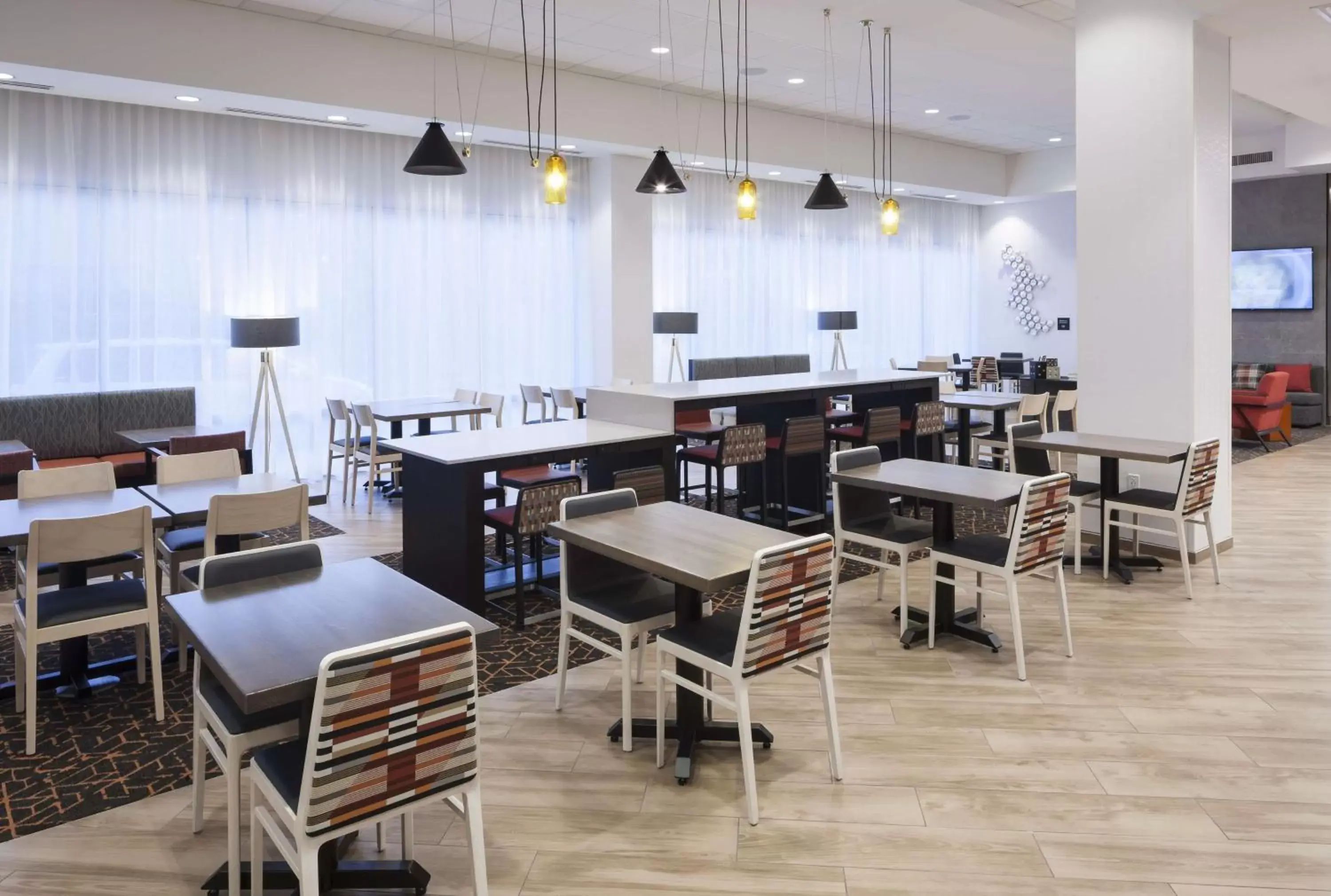 Lobby or reception, Restaurant/Places to Eat in Hampton Inn & Suites Phoenix Downtown