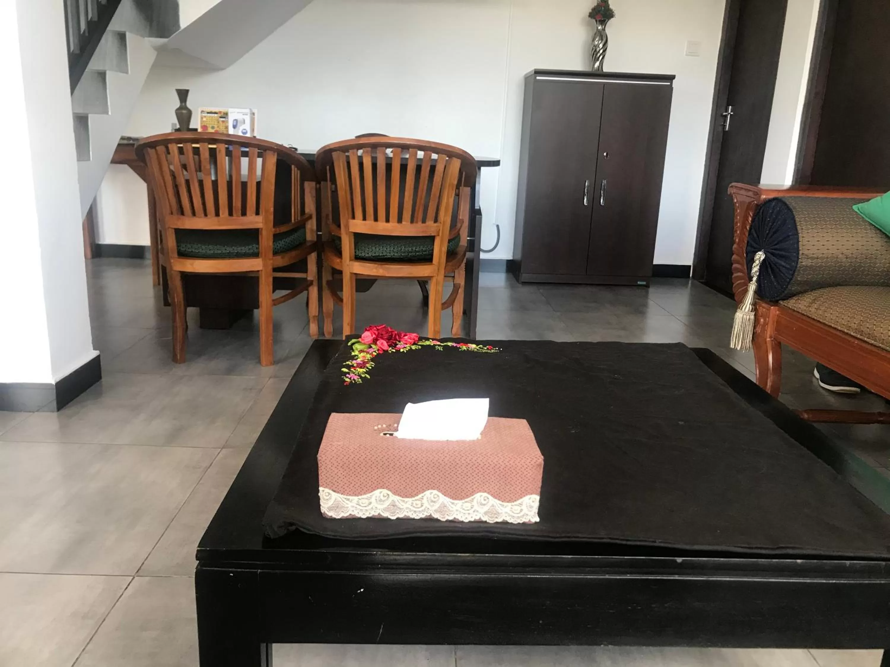 Seating area in Misthill Rest - Lavish Villa