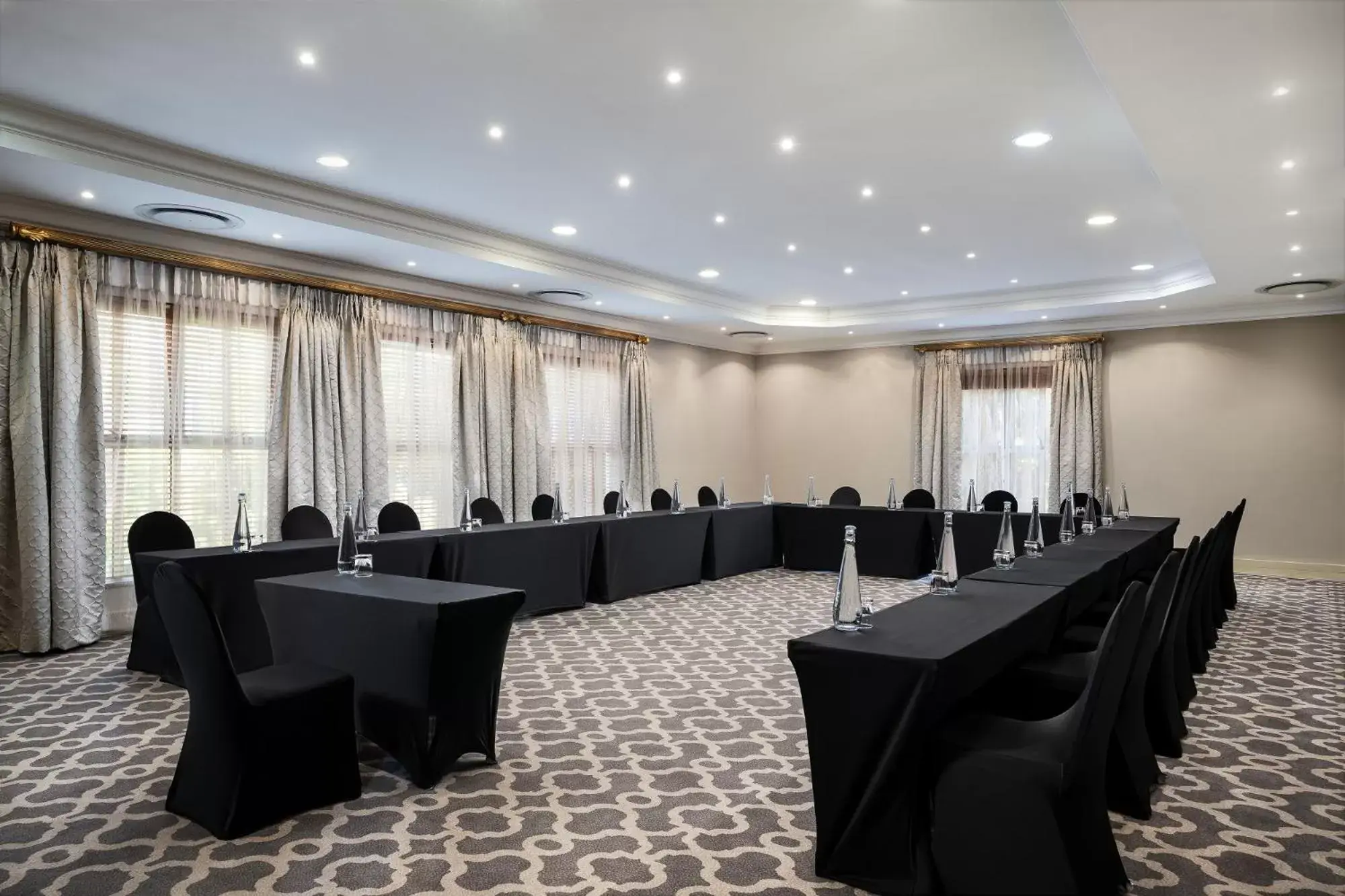 Banquet/Function facilities in Premier Hotel Quatermain