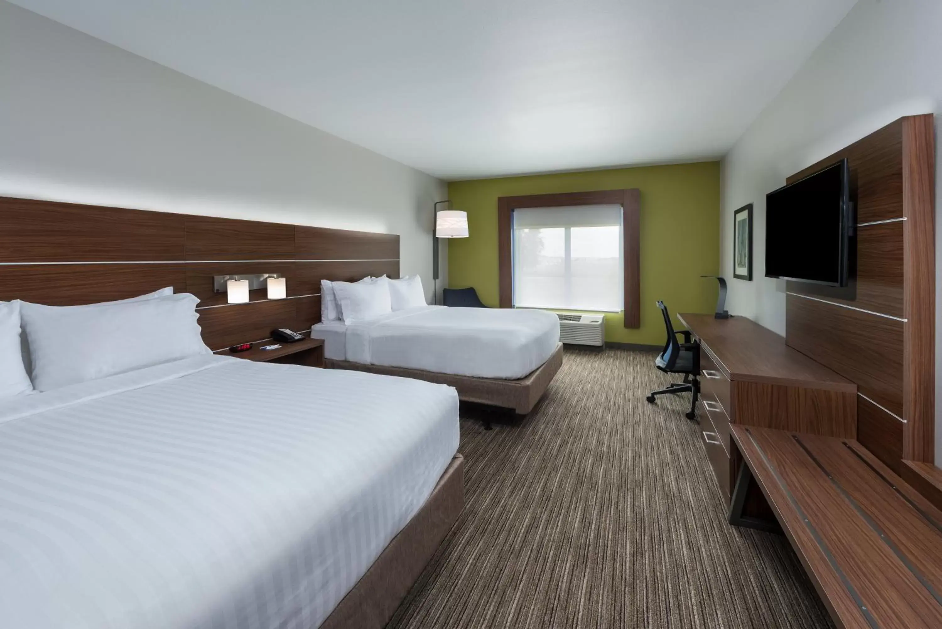 Photo of the whole room, Bed in Holiday Inn Express Troy by IHG Photo of the whole room, Bed in Holiday Inn Express Troy by IHG