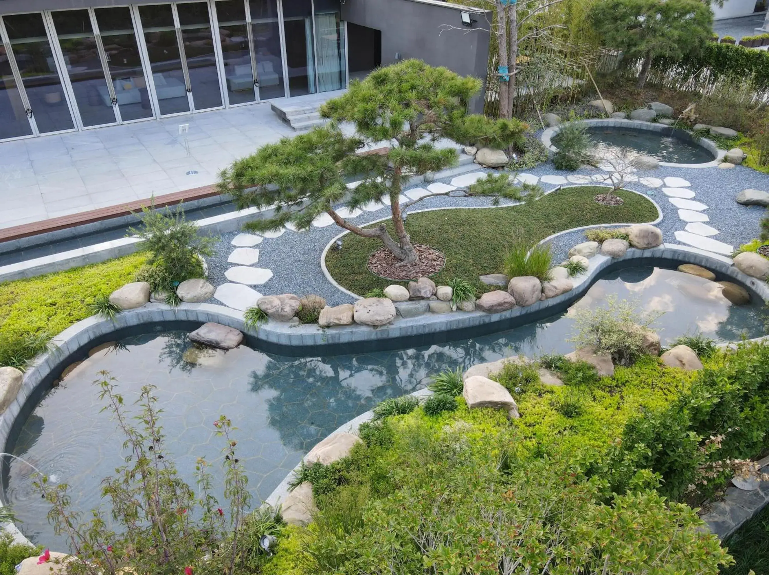 Hot Spring Bath in voco Nanjing Garden Expo, an IHG Hotel