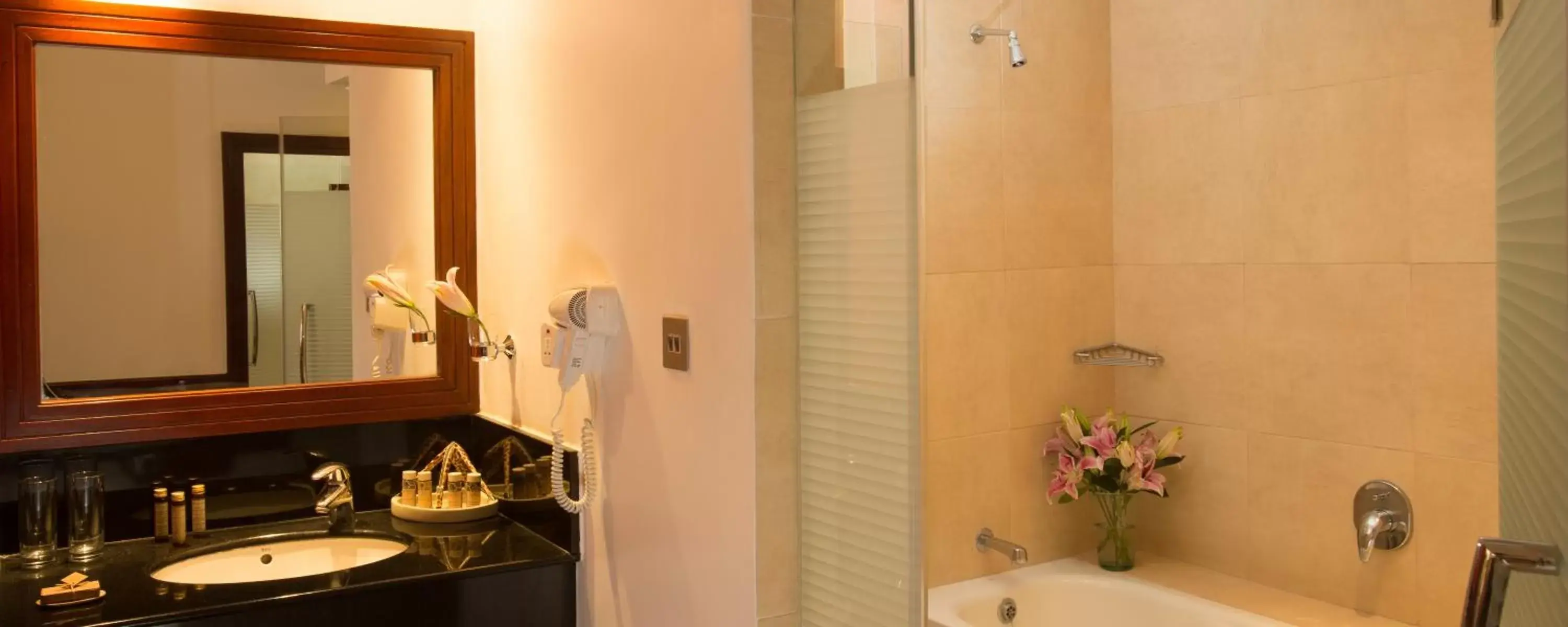 Bathroom in Ole Sereni Bathroom in Ole Sereni