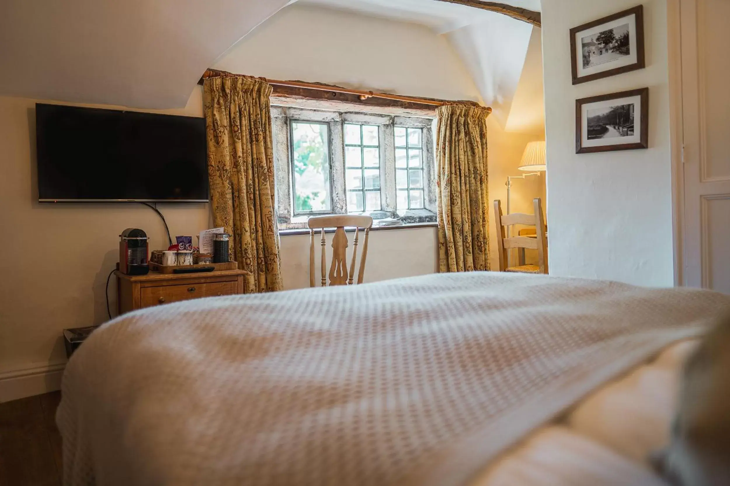 Bed in The Old Hall Inn