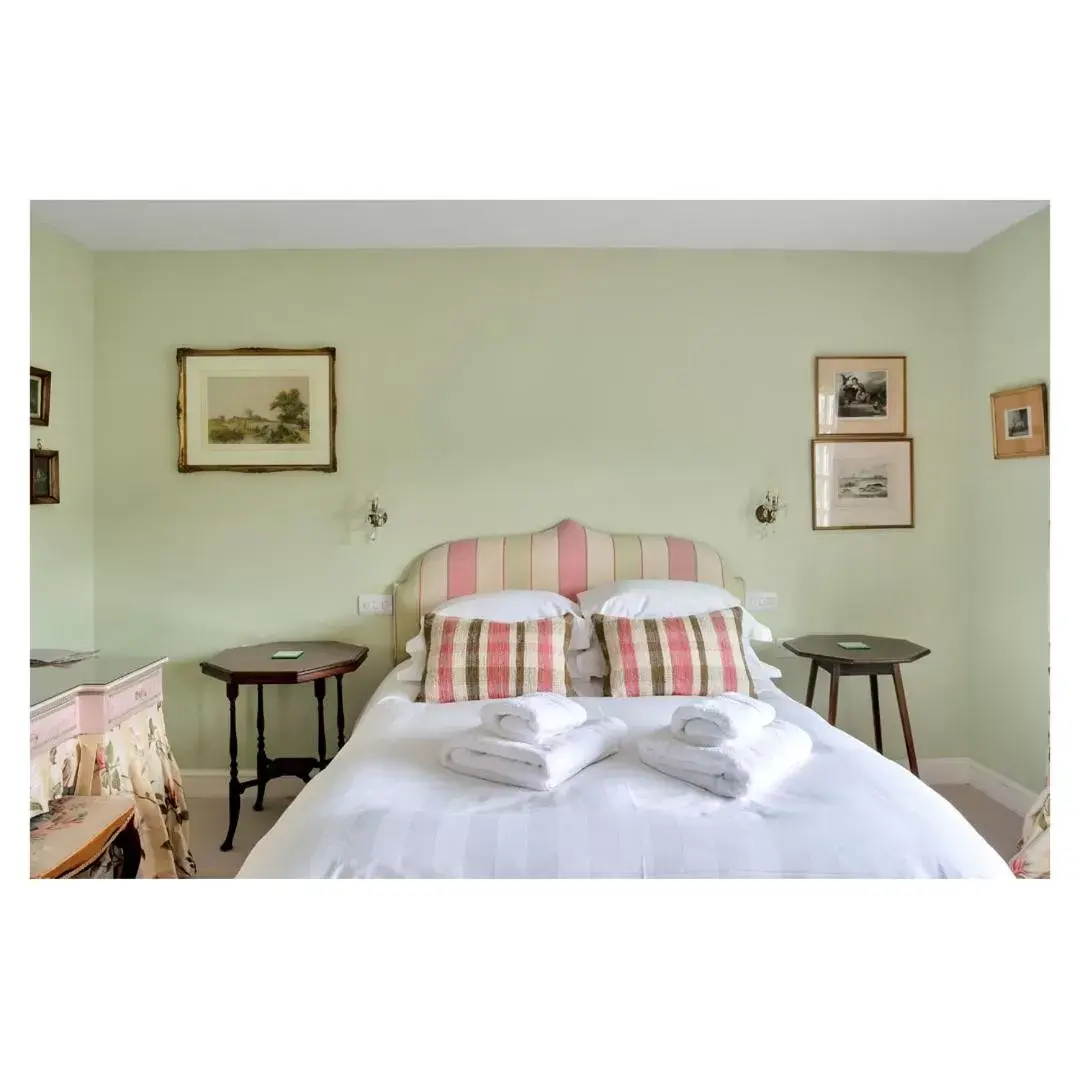 Bed in Clare Cottage
