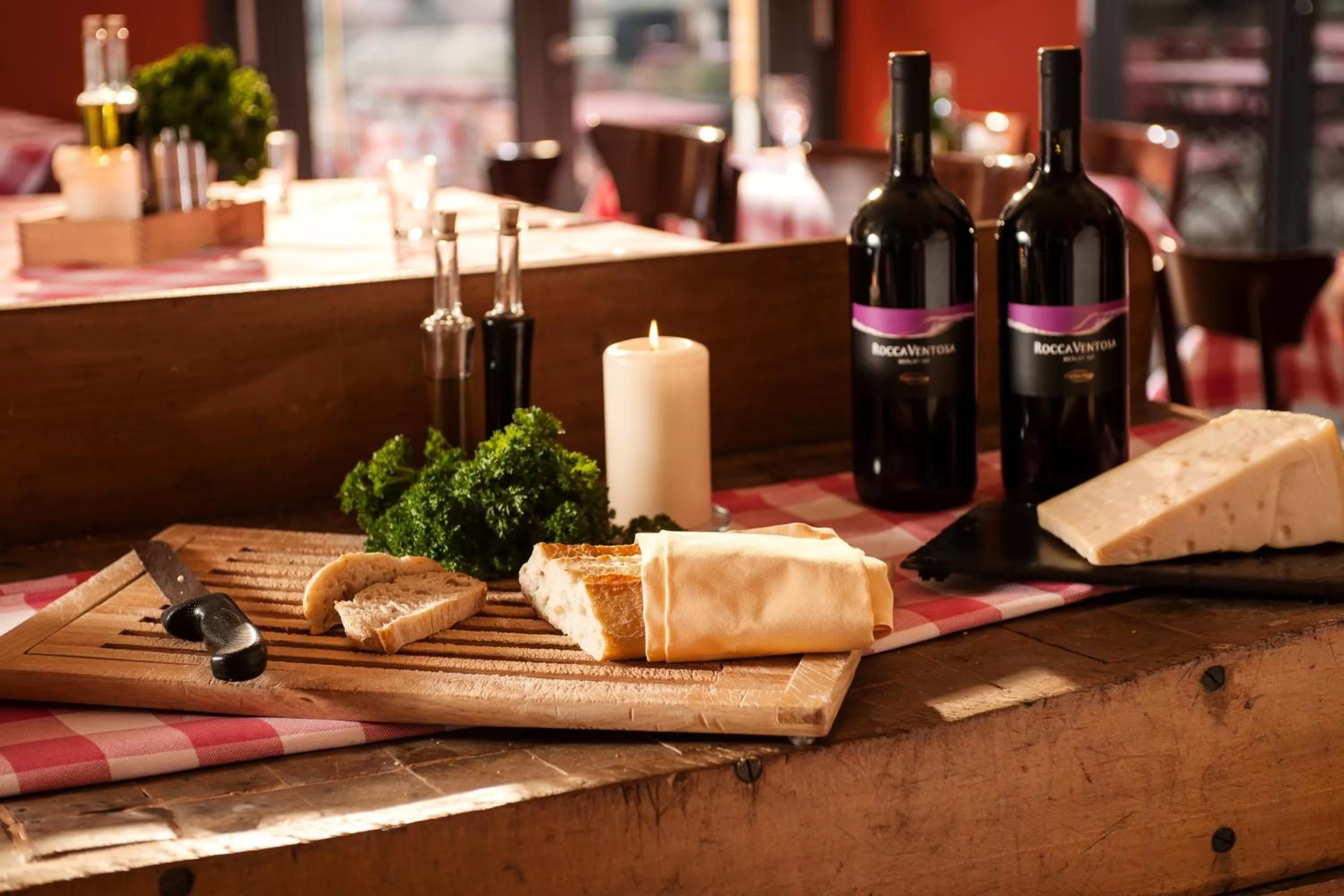 Restaurant/places to eat in Hotel Elbflorenz Dresden