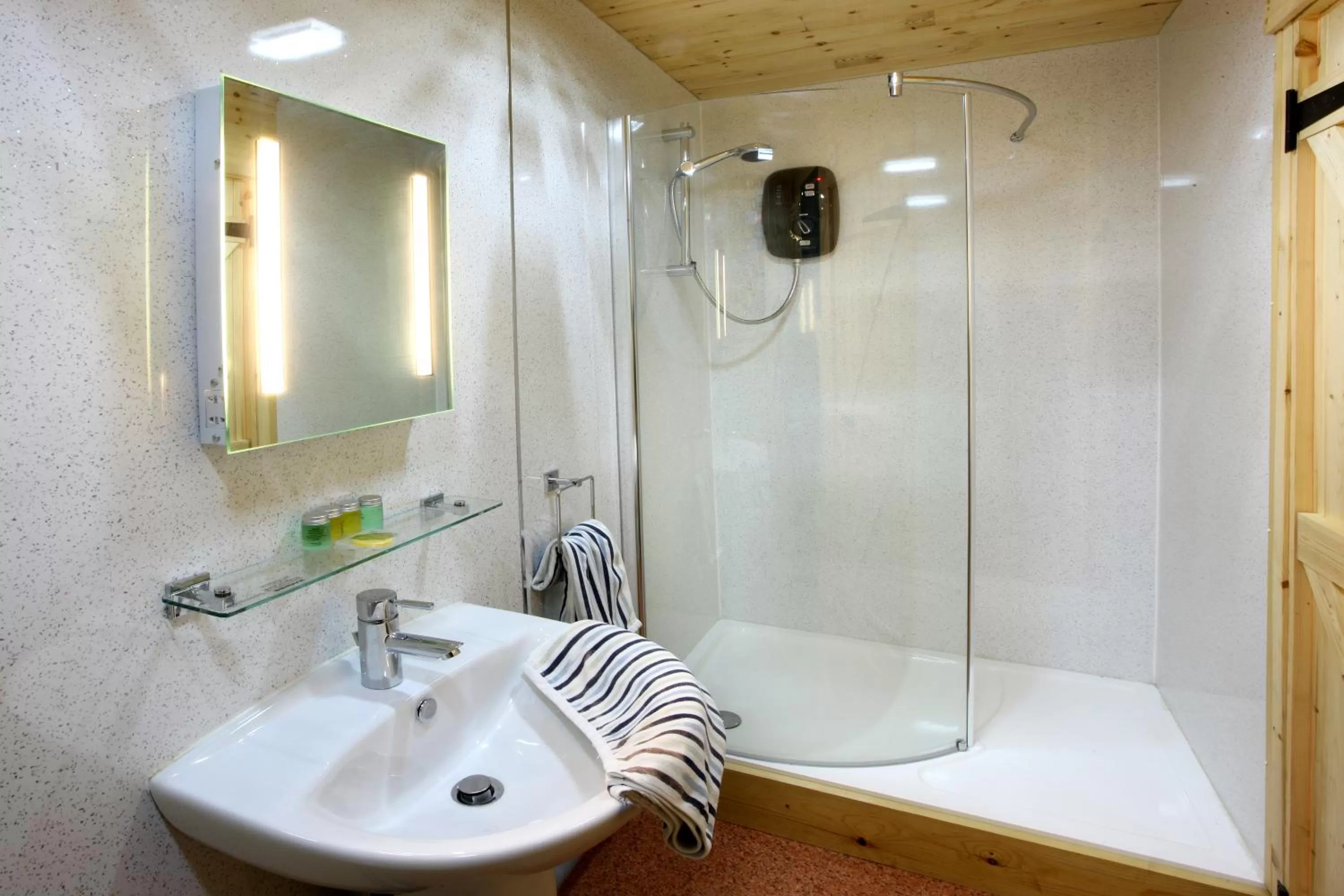 Standard Double Room in Clarkson Street Apartments