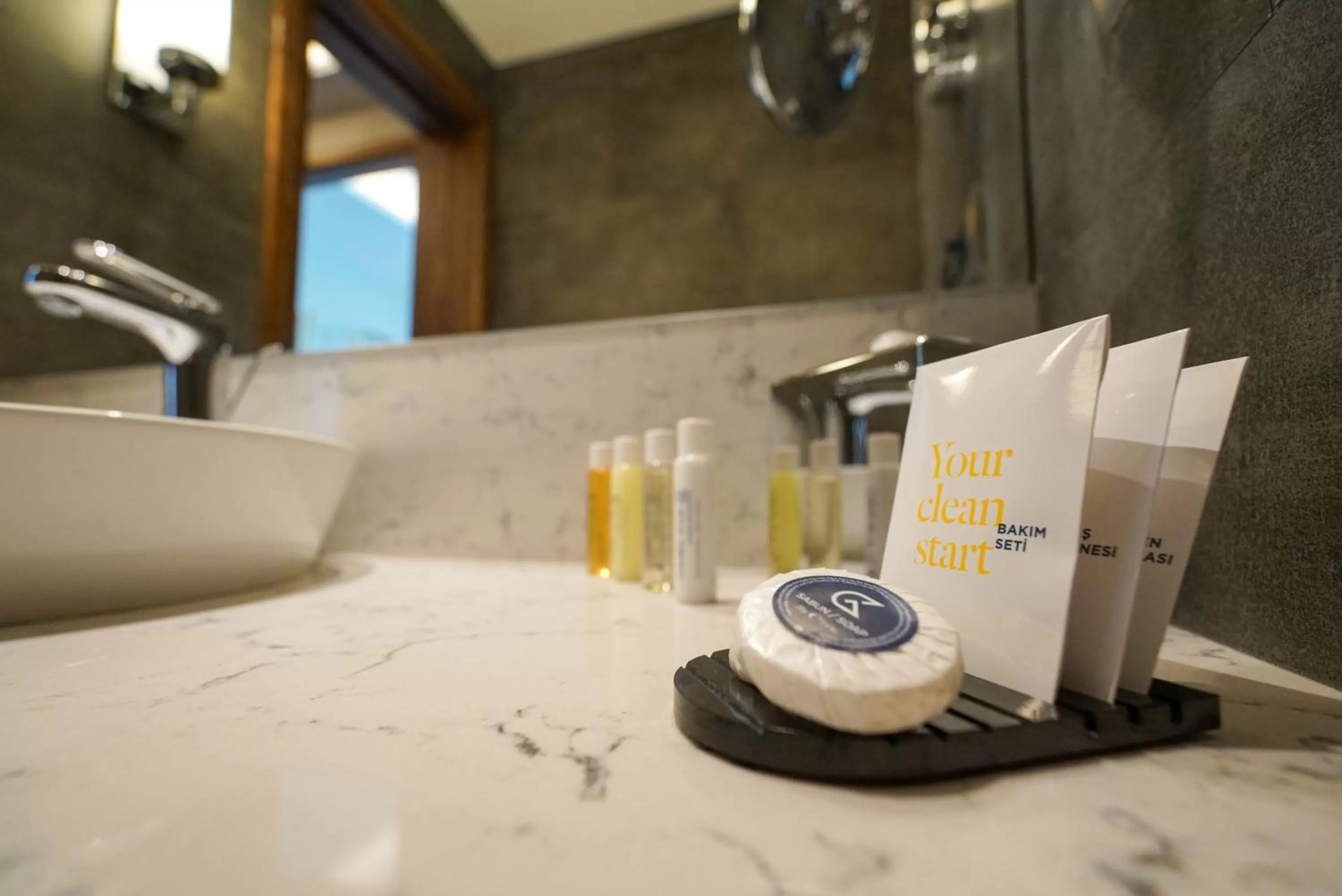 Bathroom in Golden Tulip Istanbul Bayrampasa