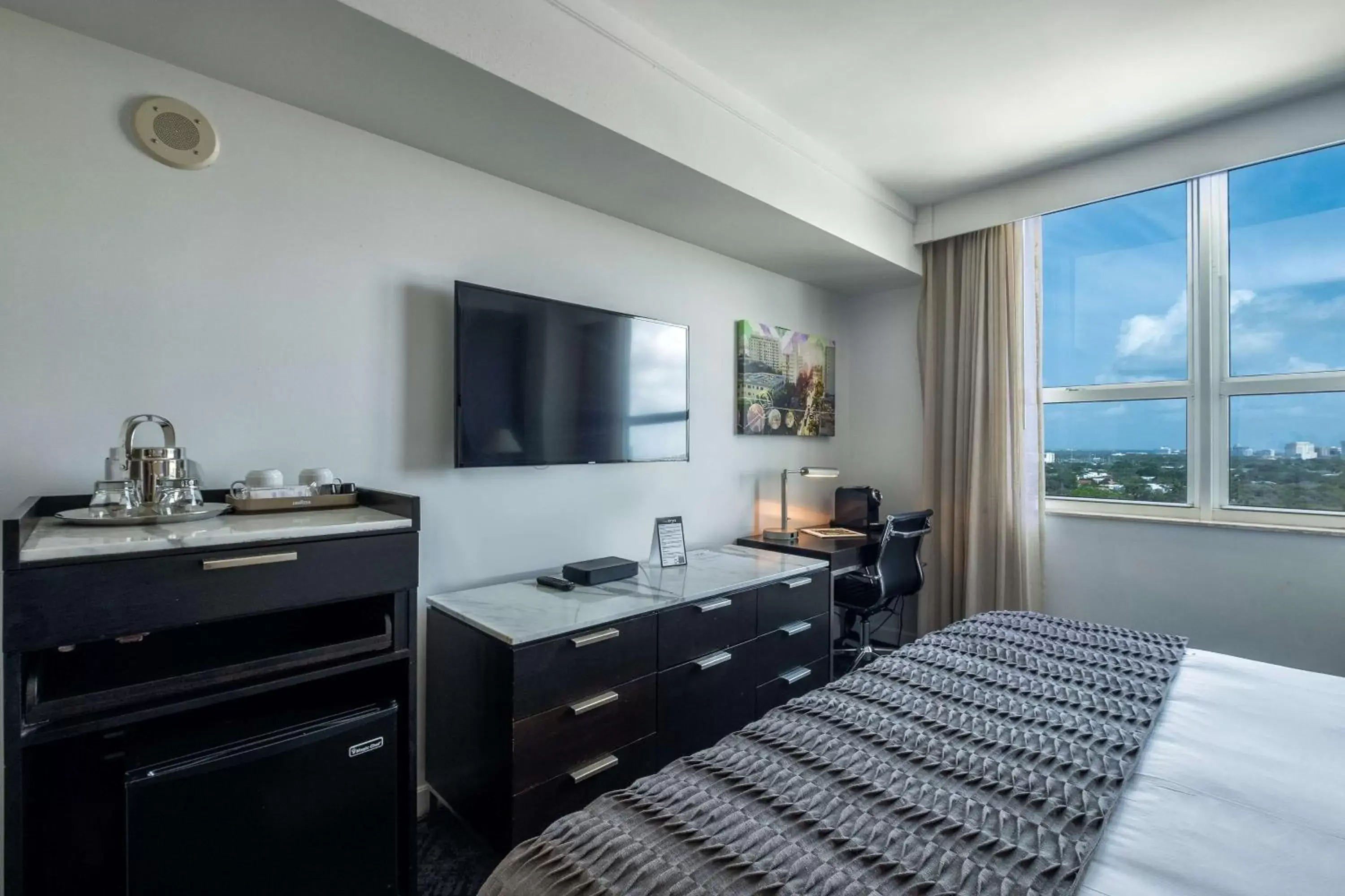 View (from property/room), TV/Entertainment Center in Hotel Arya BW Premier Collection