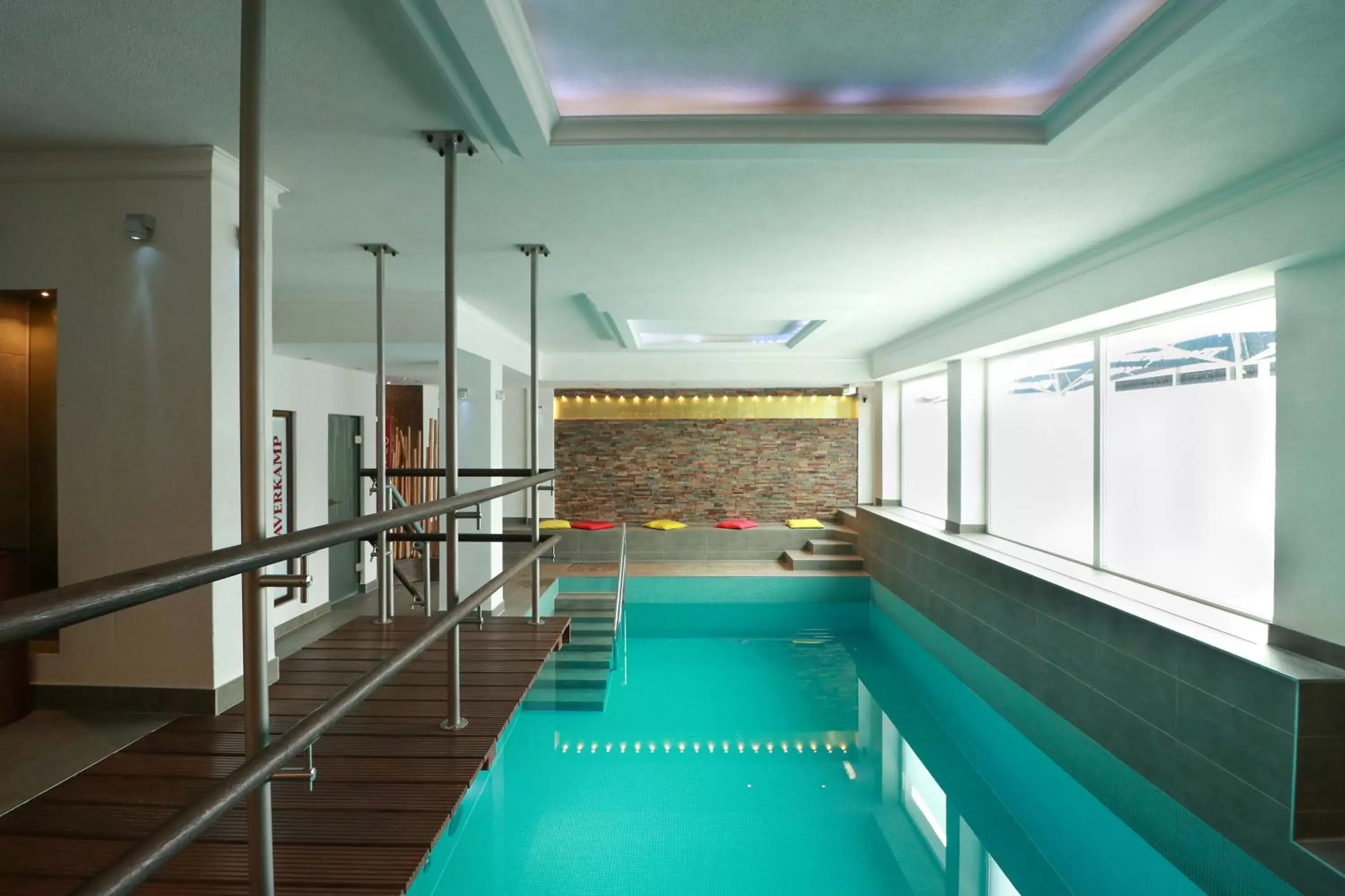Swimming Pool in Hotel Haverkamp