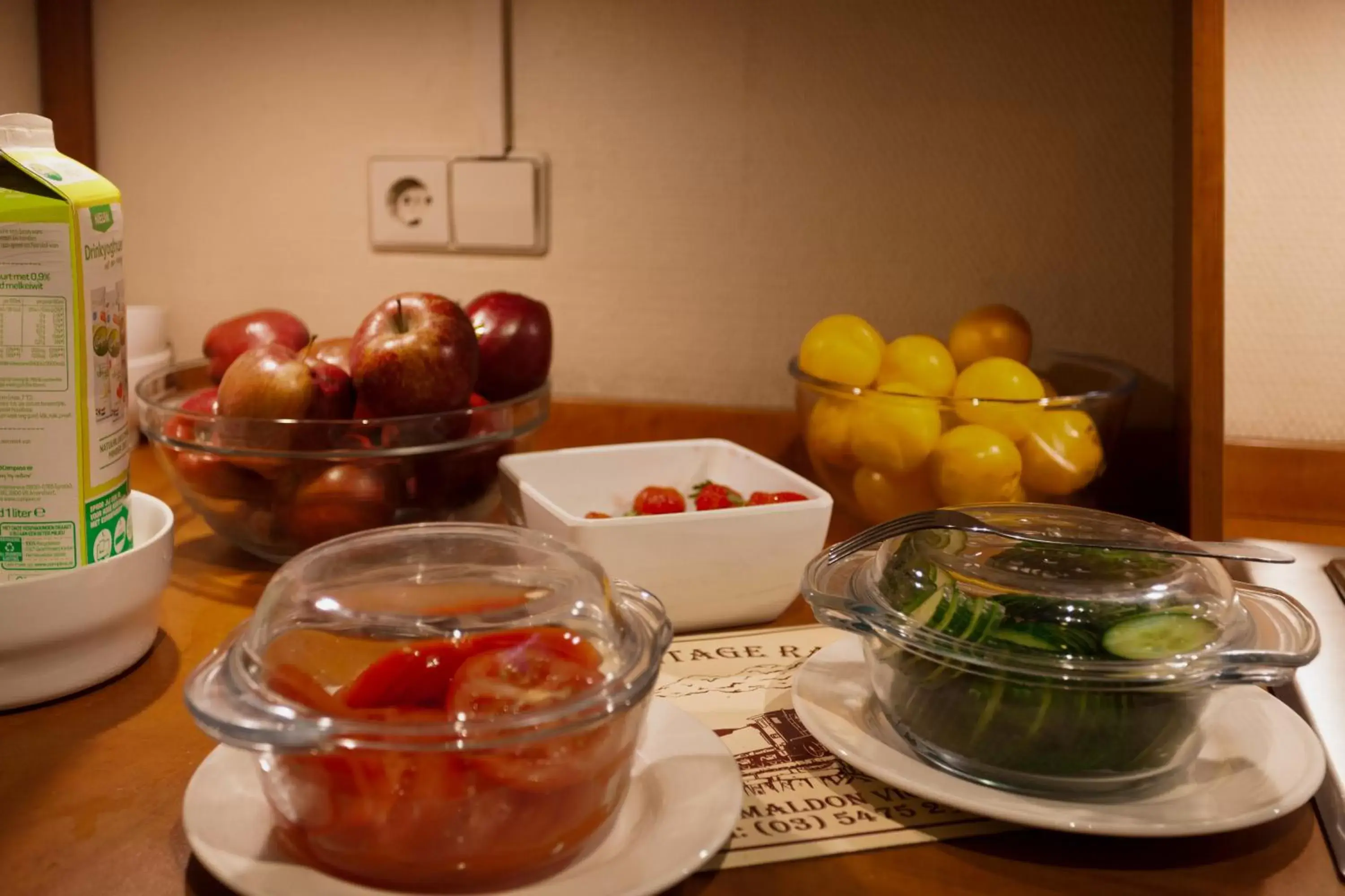 Buffet breakfast, Food in A-Train Hotel