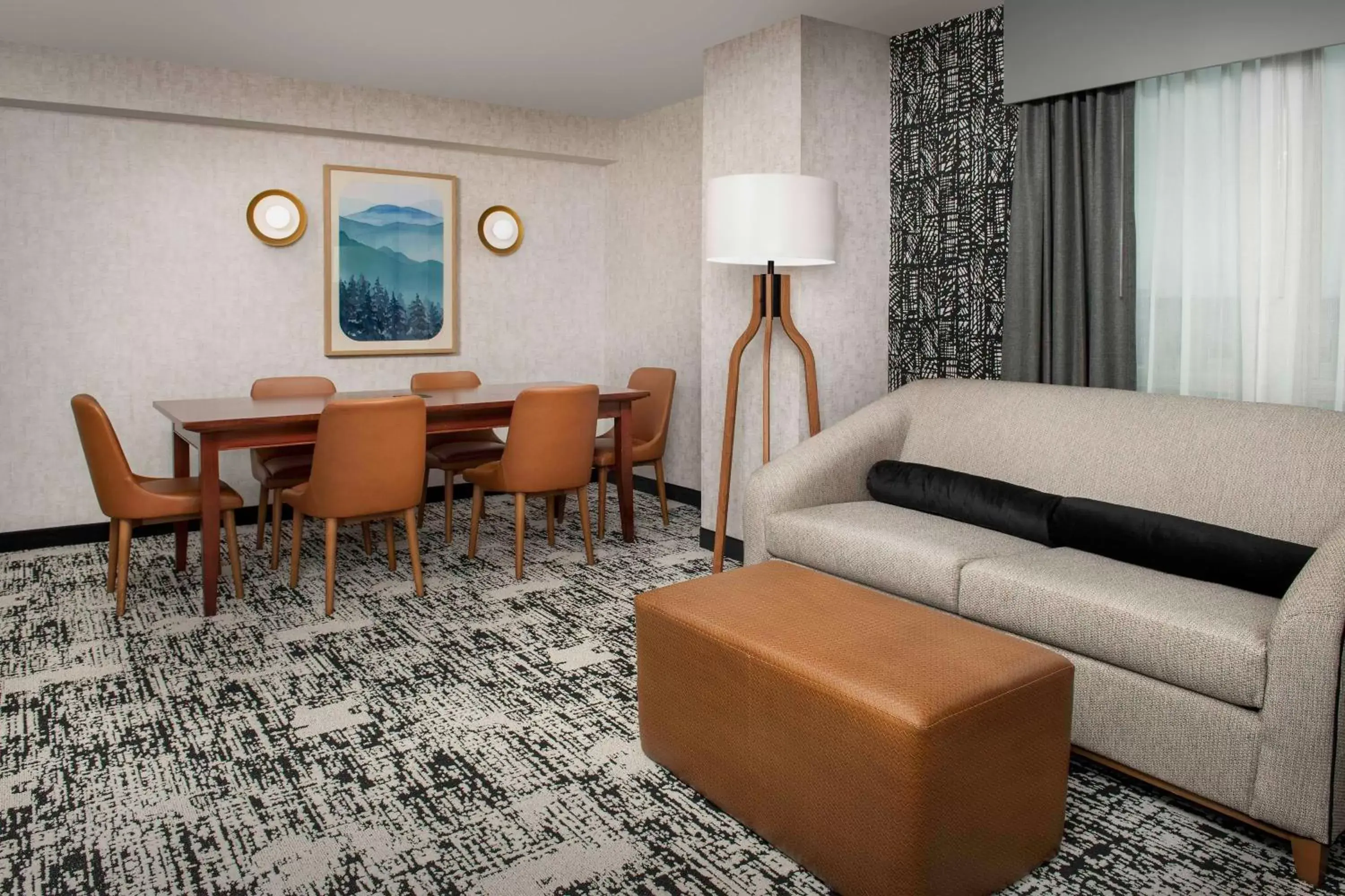 Living room, Seating Area in Embassy Suites by Hilton Dulles North Loudoun