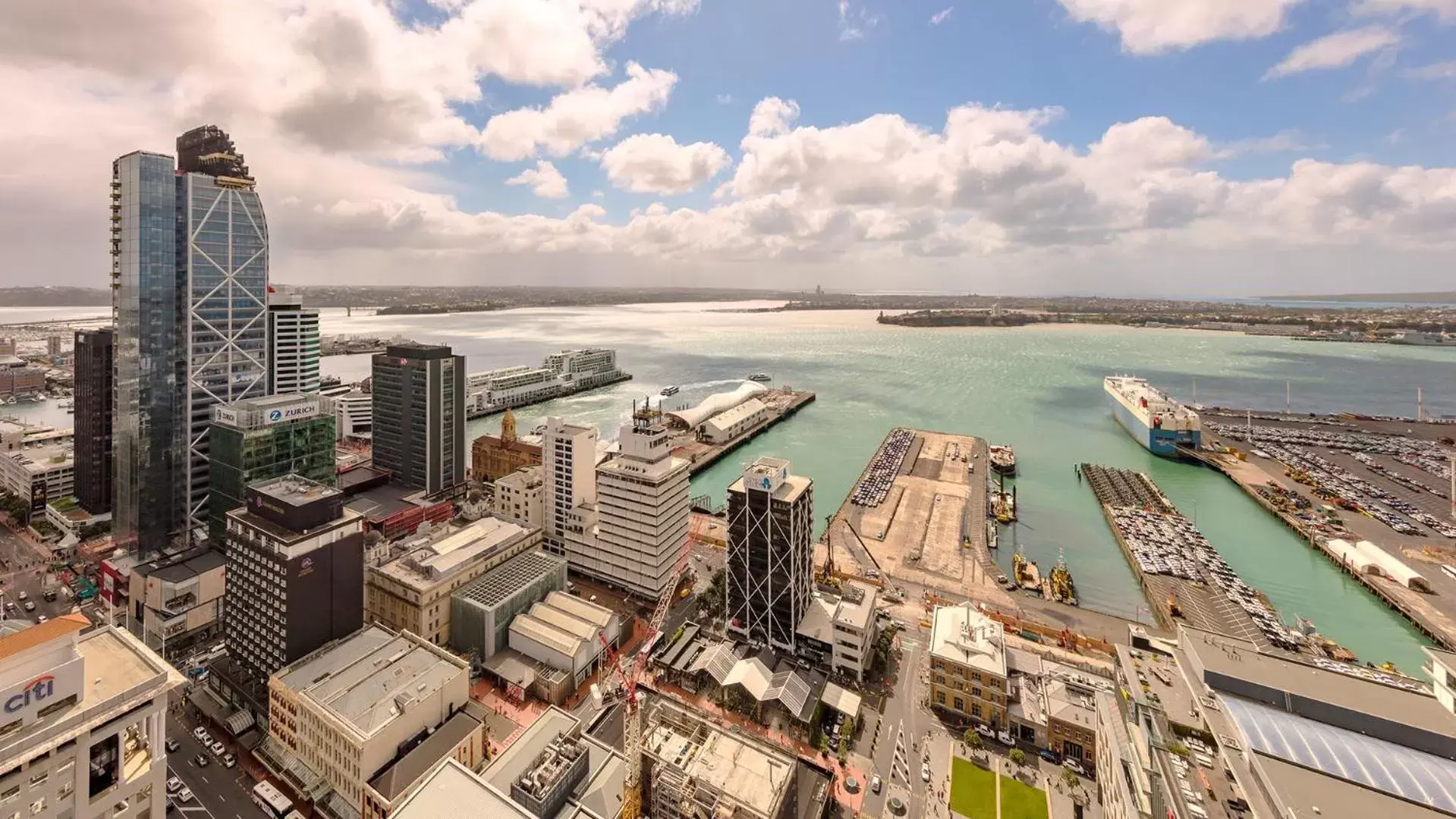 View (from property/room), Bird's-eye View in Auckland Harbour Suites