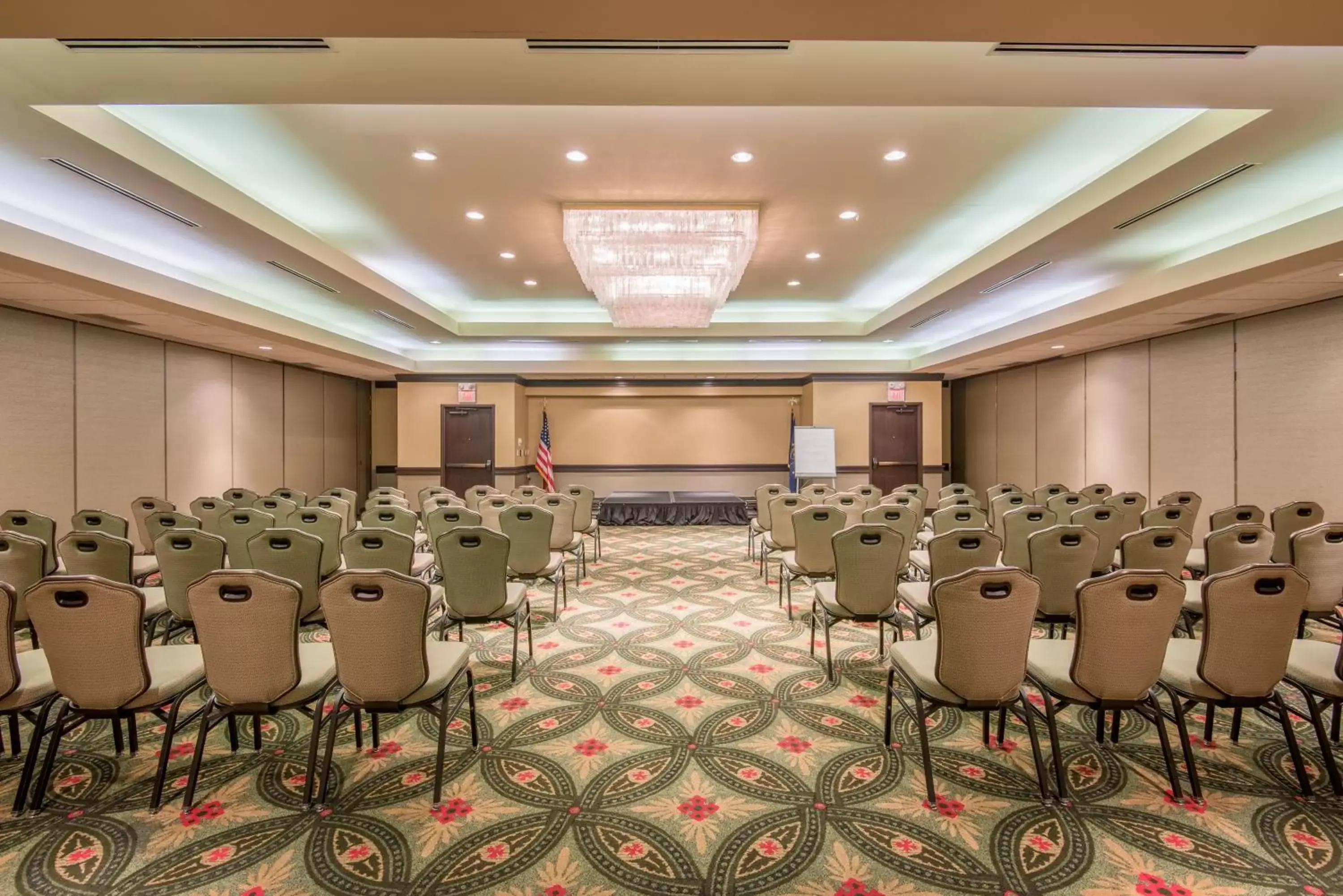 Banquet/Function facilities in Crowne Plaza Indianapolis-Airport, an IHG Hotel