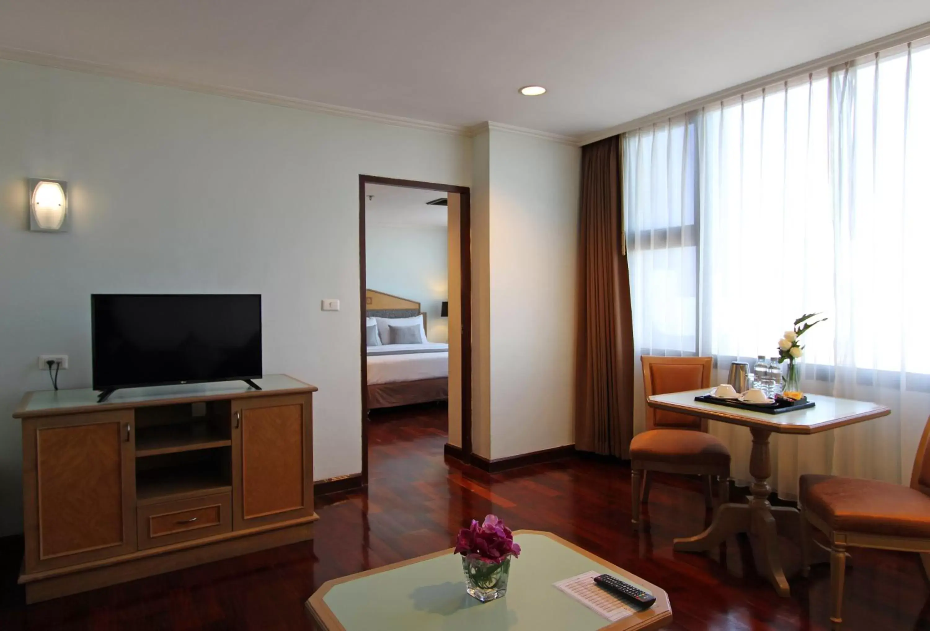 Living room, TV/Entertainment Center in Grand Tower Inn Rama 6 - SHA Extra Plus